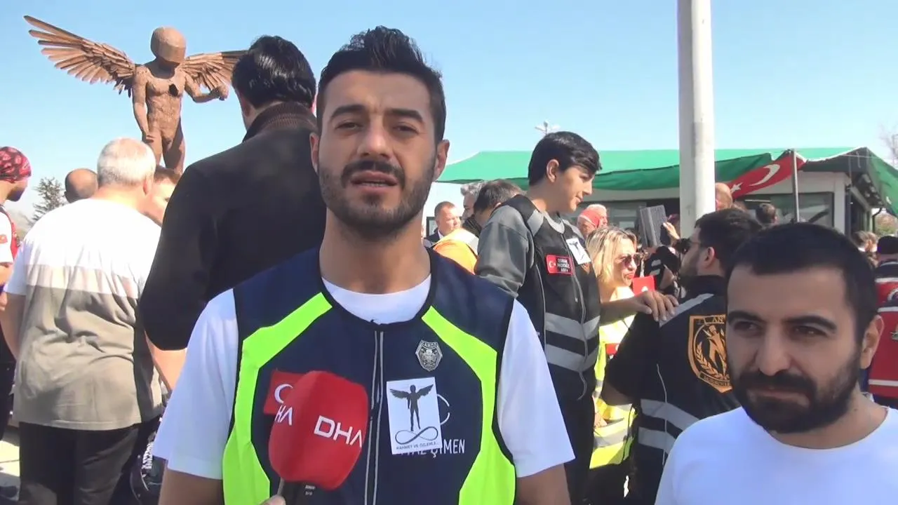 Asfaltın Sessiz Çığlığı: Bin Motosikletli Kaybettikleri Dostları İçin Yollara Döküldü