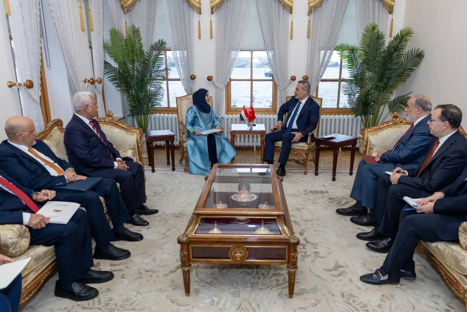 İstanbul'da kritik diplomasi: Hakan Fidan'ın Yemenli mevkidaşıyla gizli zirvesi