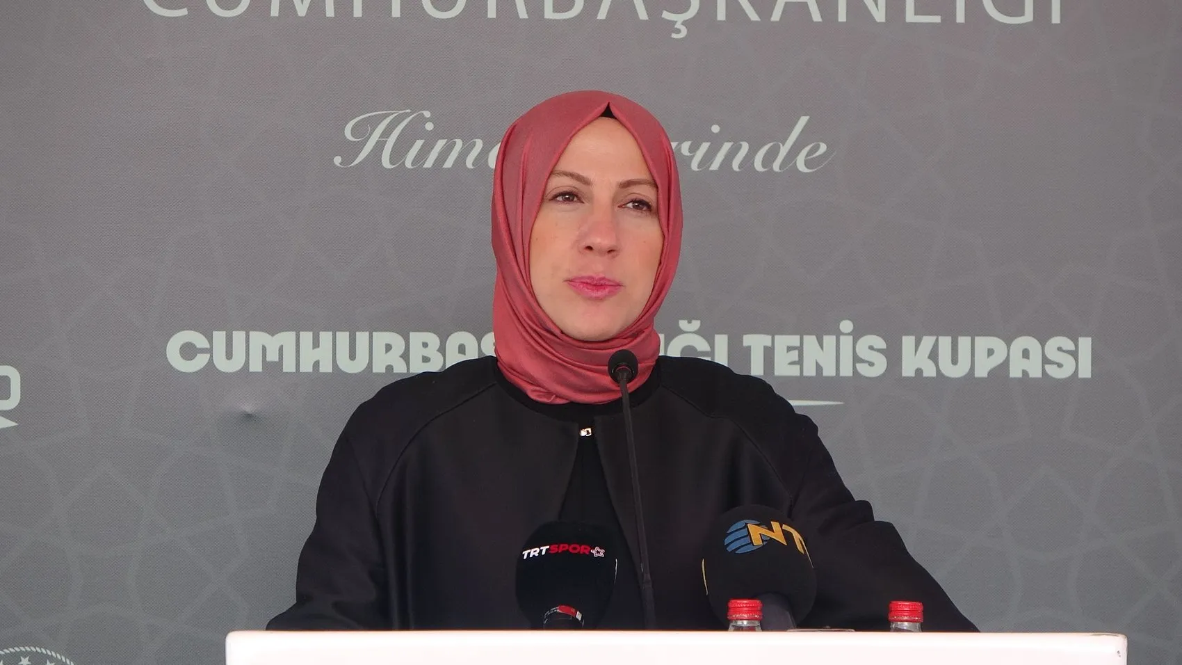 Başkentte raketler şampiyonluk için havaya kalktı: 128 sporcu kortlarda ter dökecek