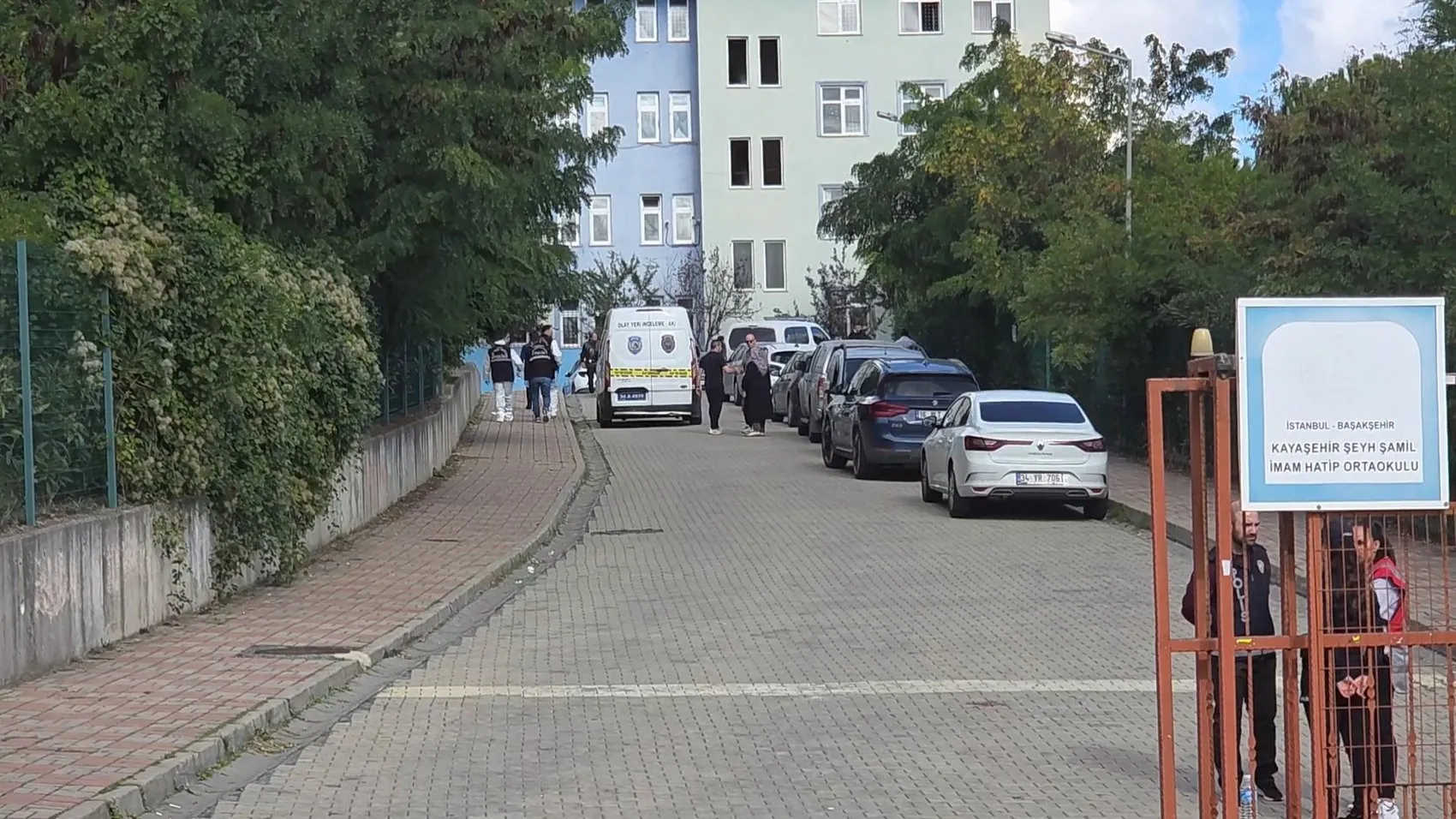 Başakşehir'deki okul dehşetinde karar: 15 yaşındaki saldırgan ve ailesi cezaevine gönderildi