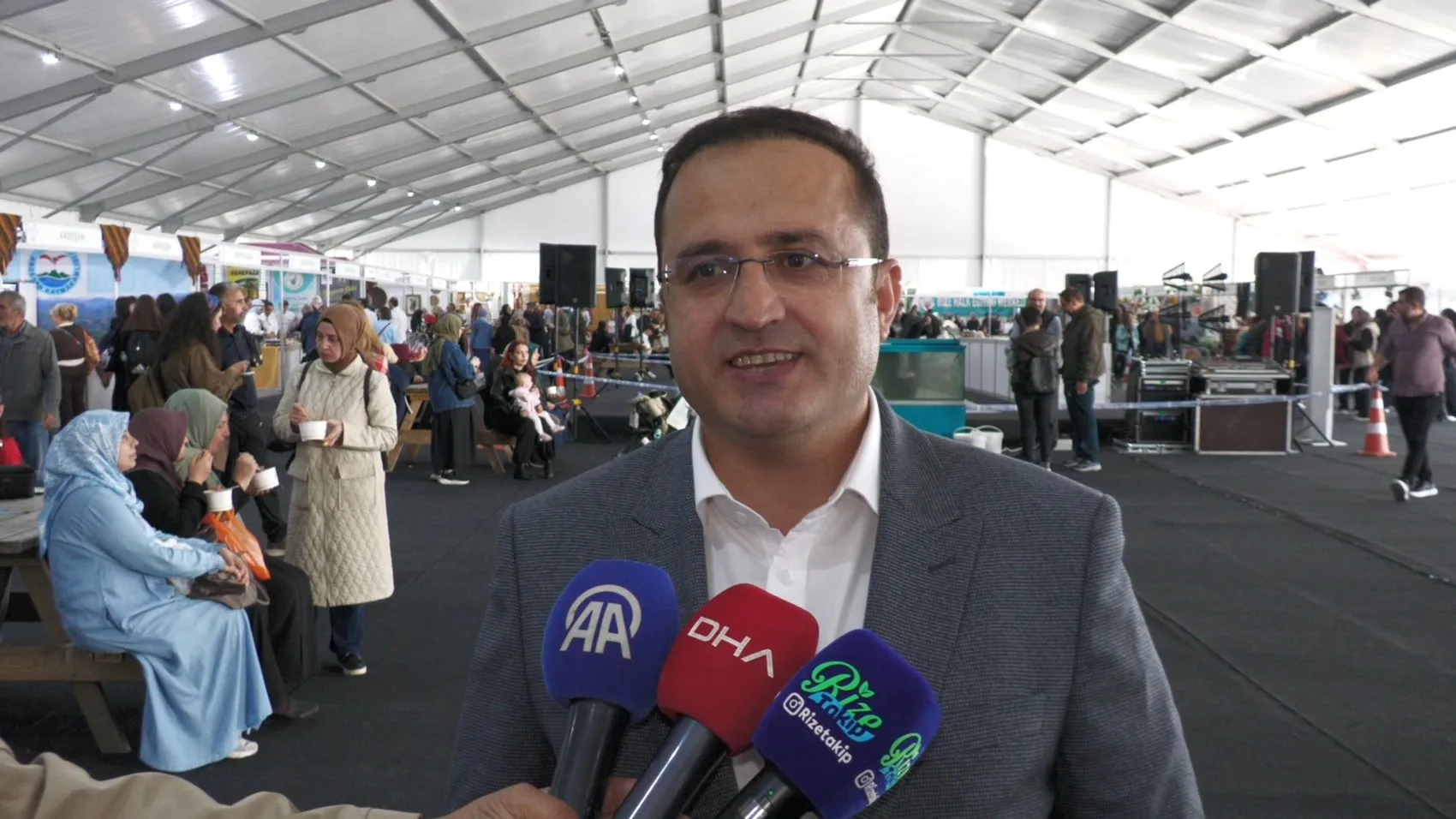 Rize'nin mutfak hazineleri gün yüzüne çıktı: 123 farklı lezzet tek sofrada buluştu