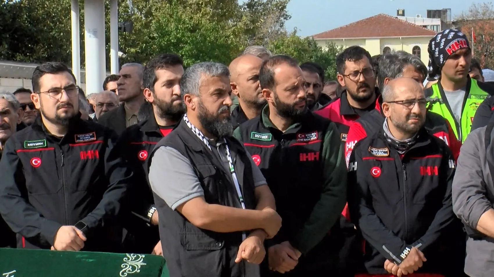 Arama kurtarma camiasını yasa boğan veda: Eğitim sırasında hayatını kaybeden Sinan Yavuz toprağa verildi