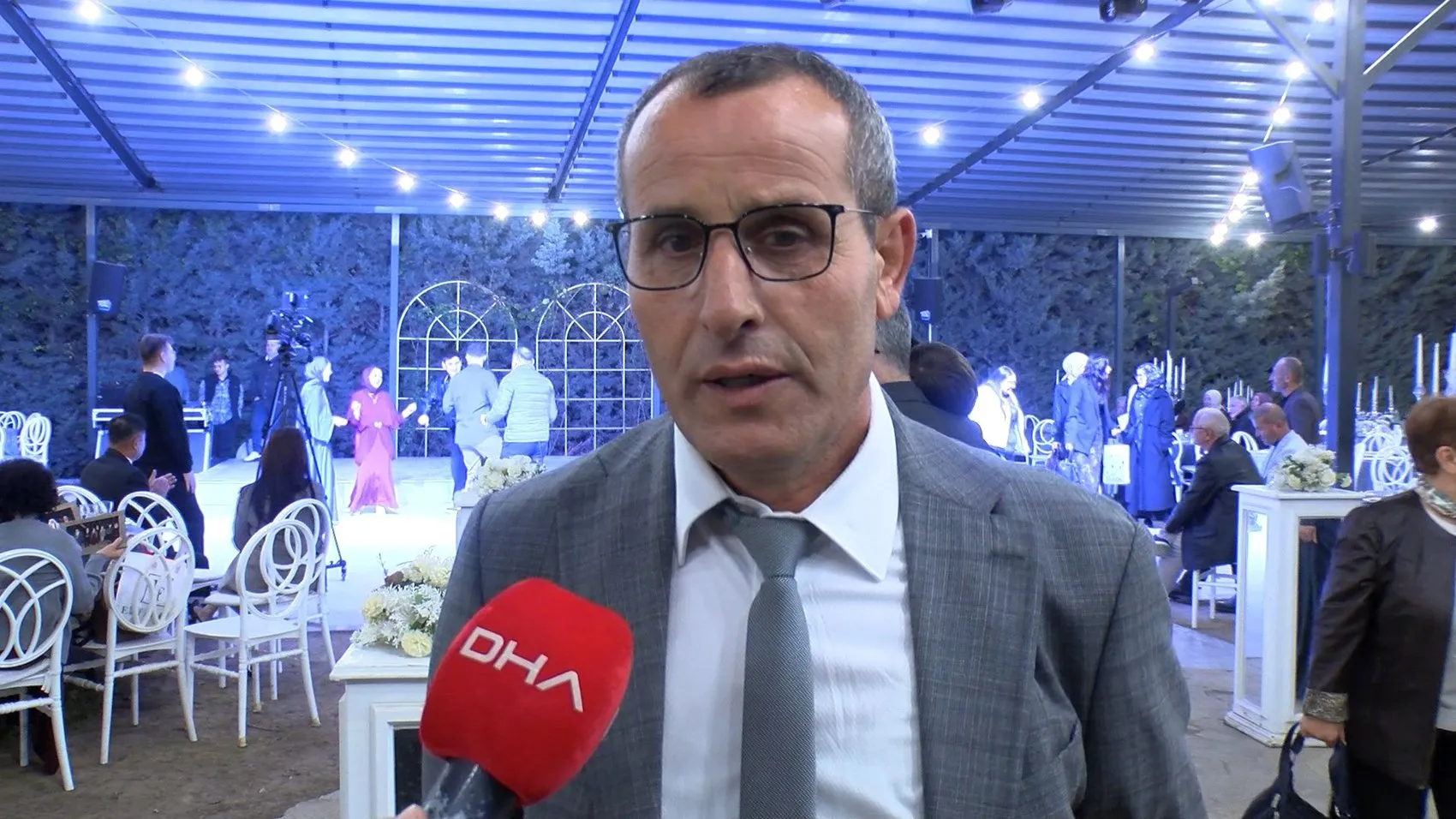 Bursa'dan Güney Kore'ye uzanan aşk: Trabzonsporlu damat horonla dünyaevine girdi