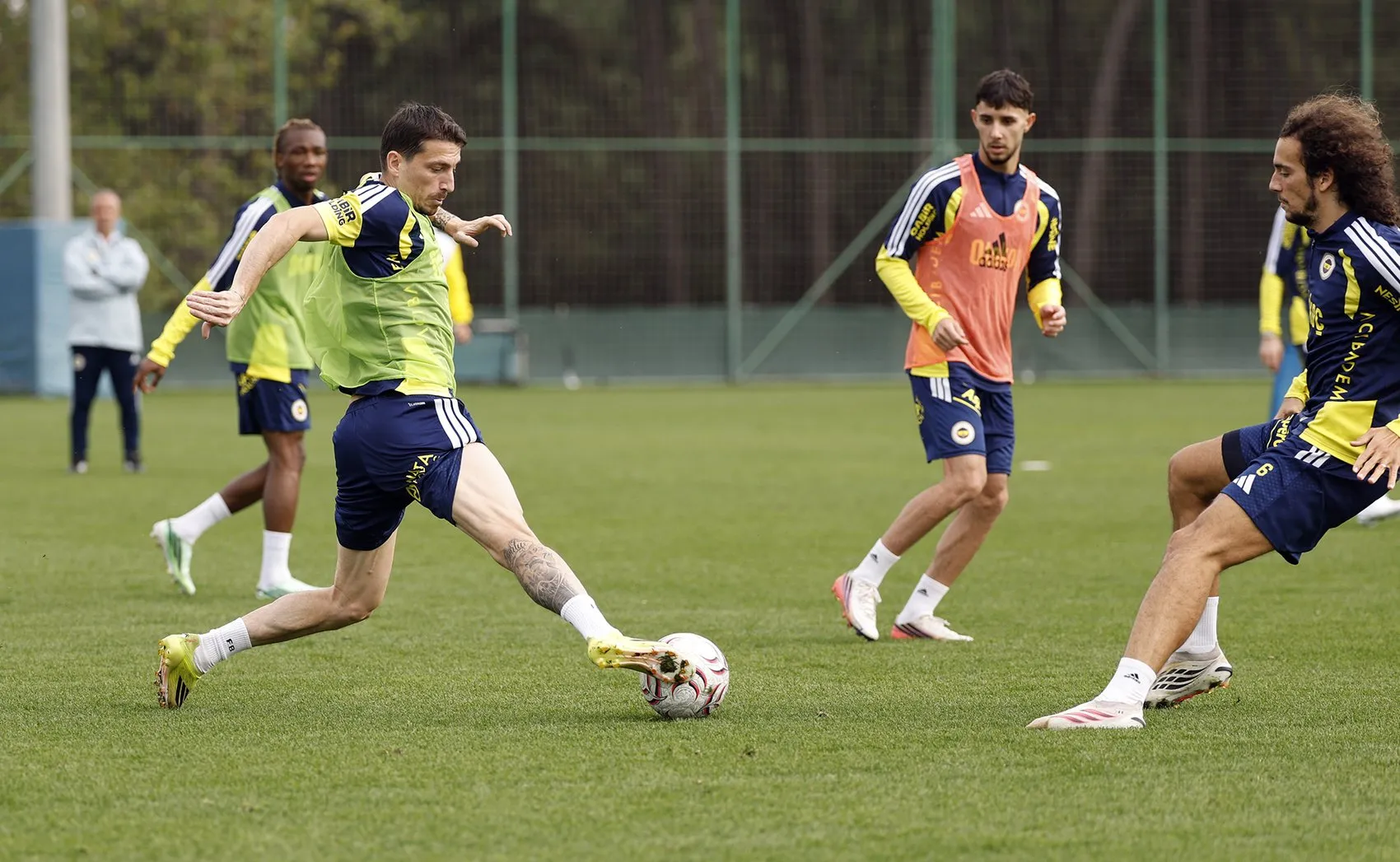 Dev randevu öncesi Fenerbahçe'de tempo yükseliyor