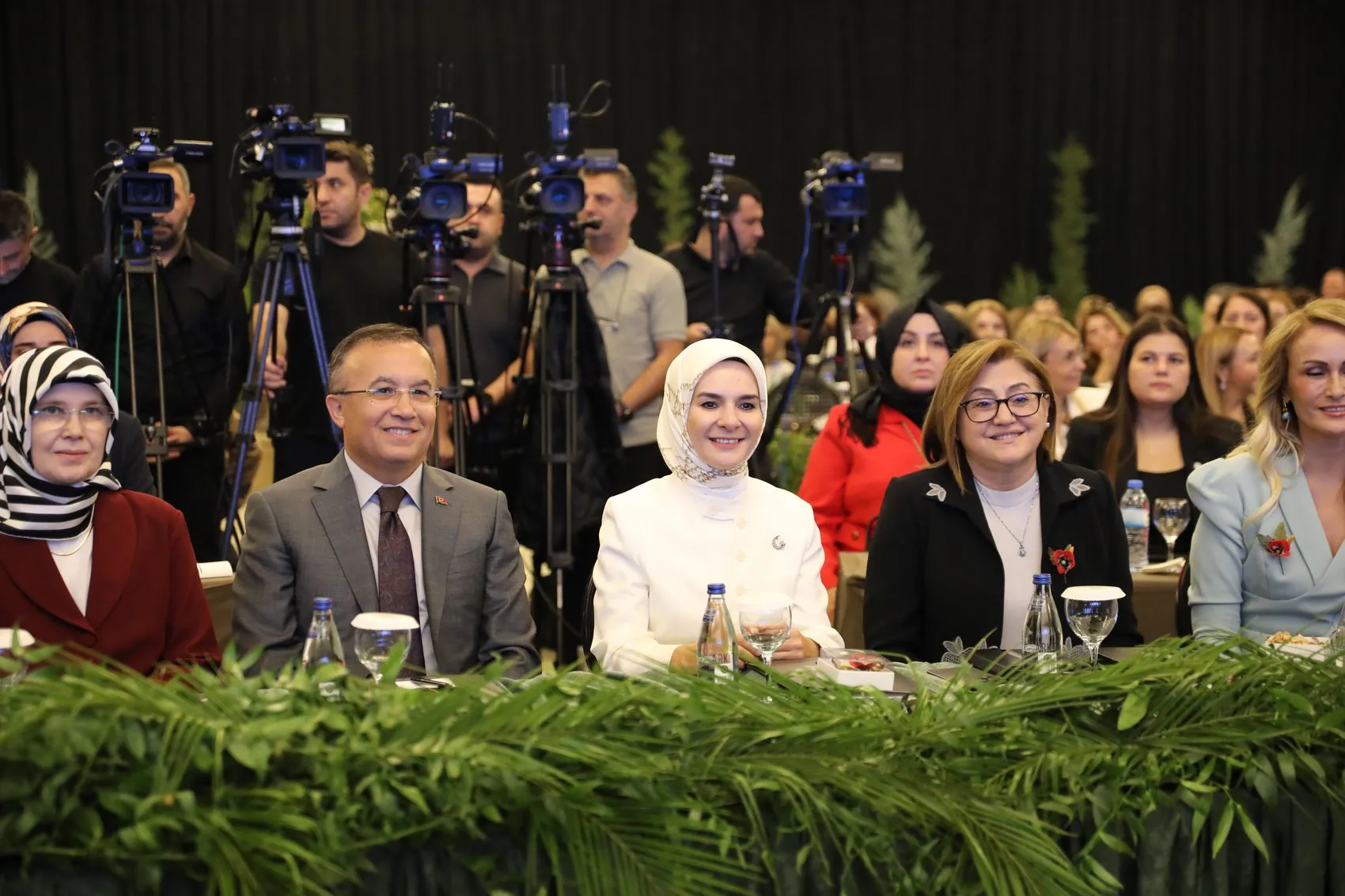 İklim krizinin çözümünde kadın gücü: Bakan Göktaş'tan kritik çağrı