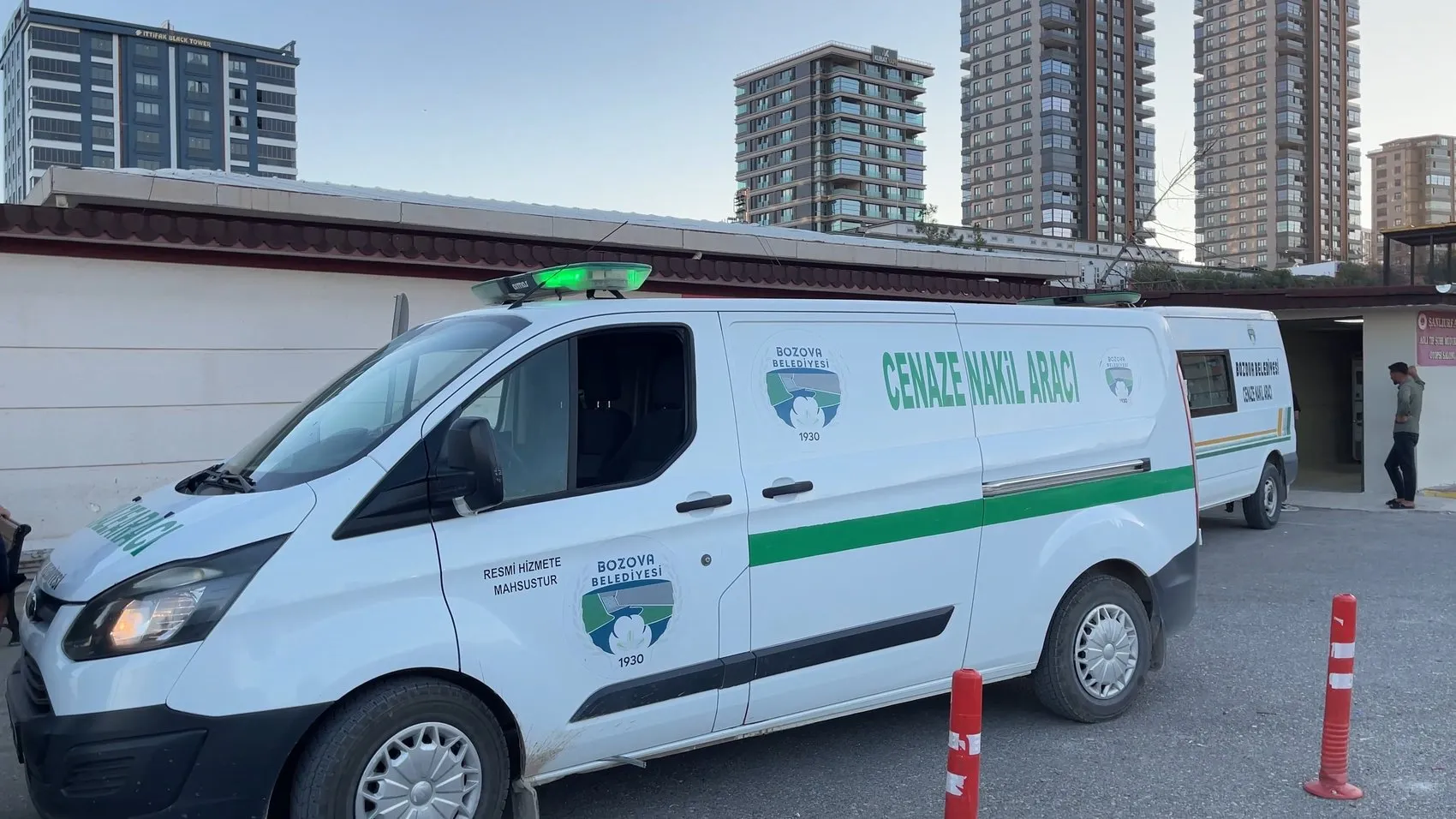 Düğün salonunda başlayan gerilim ölümle bitti: Genç öğretmen hayatını kaybetti