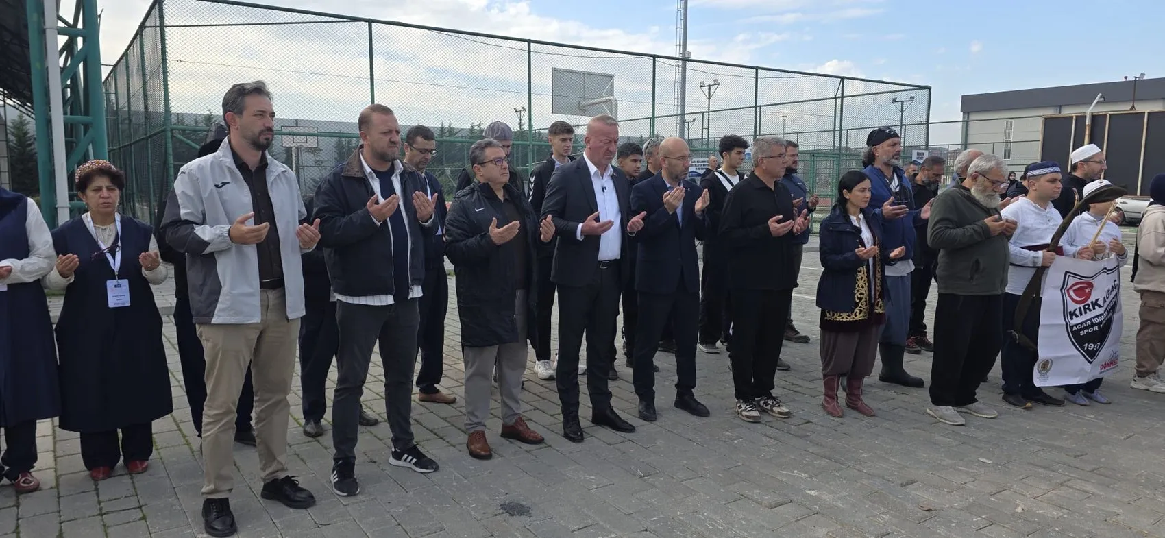 Karacabey'de Oklar Şampiyonluk İçin Havalanıyor: Bursalı Şüca Anısına Büyük Buluşma