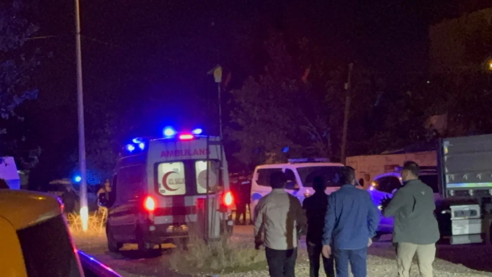 Adıyaman'da sokak ortasında şiddet: 18 kişi demir parmaklıklar ardında