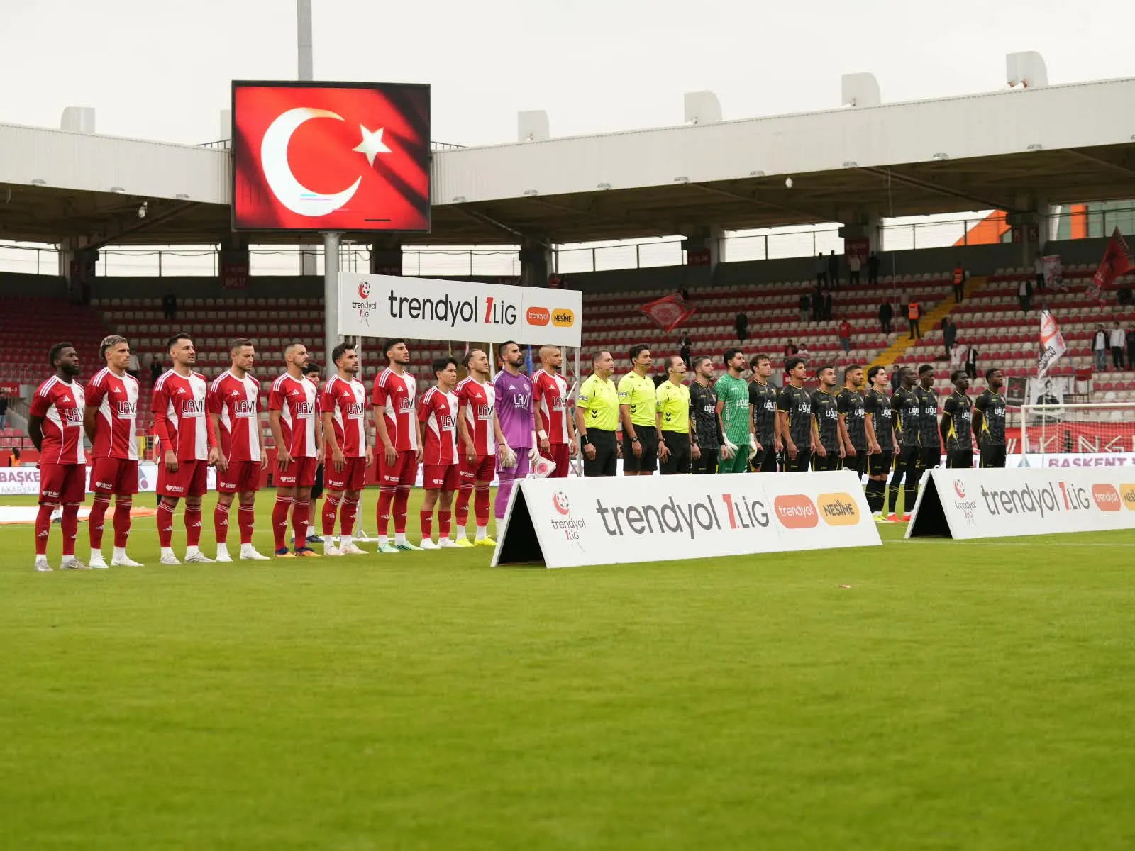 Batman Petrolspor evinde fırtına gibi esti: İstanbulspor'a geçit yok