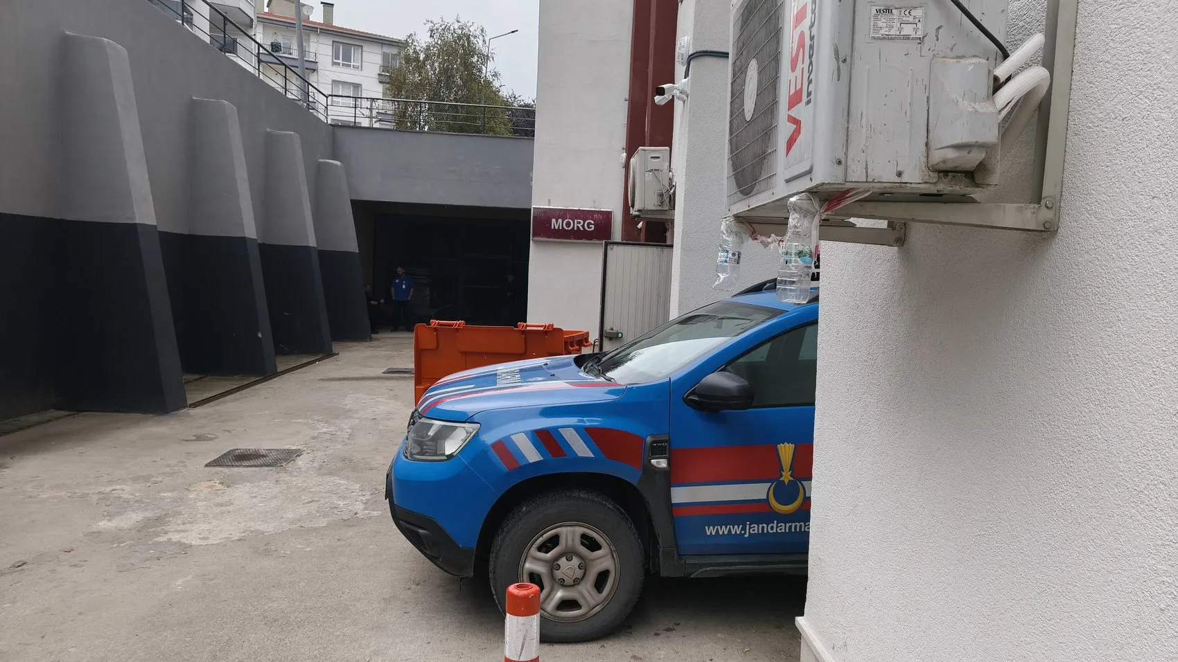 Çubuk'ta yola dökülen akaryakıt ölüm getirdi: Otomobil sürücüsü kurtarılamadı
