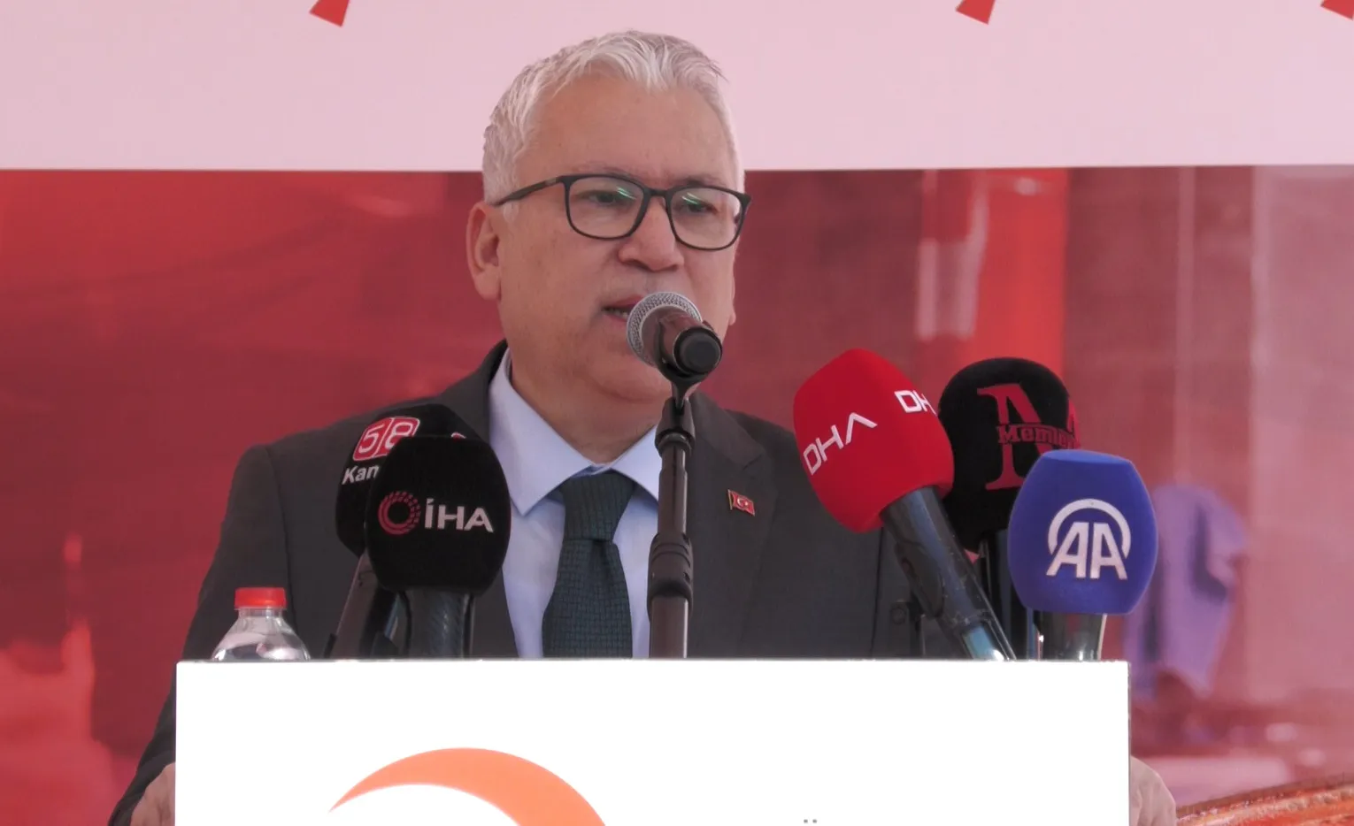 Sivas’ta Kızılay’dan dev adım: İhtiyaç sahiplerine sıcak yemek kapısı açıldı