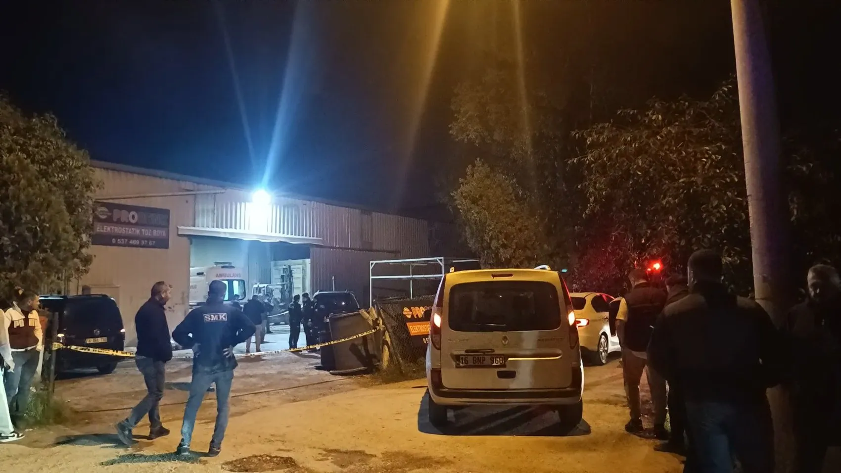 Ölümün kıyısından dönmüştü: Kader genç işçiyi fabrikada yakaladı