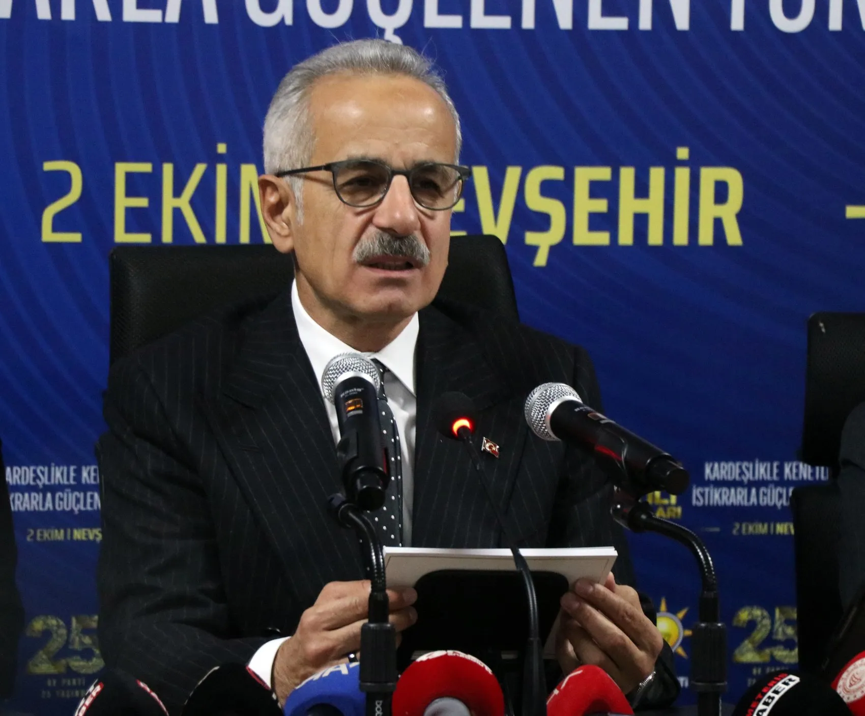 Bakan Uraloğlu'ndan fon krizinde net mesaj: Ucu kime uzanırsa uzansın hesap sorulacak