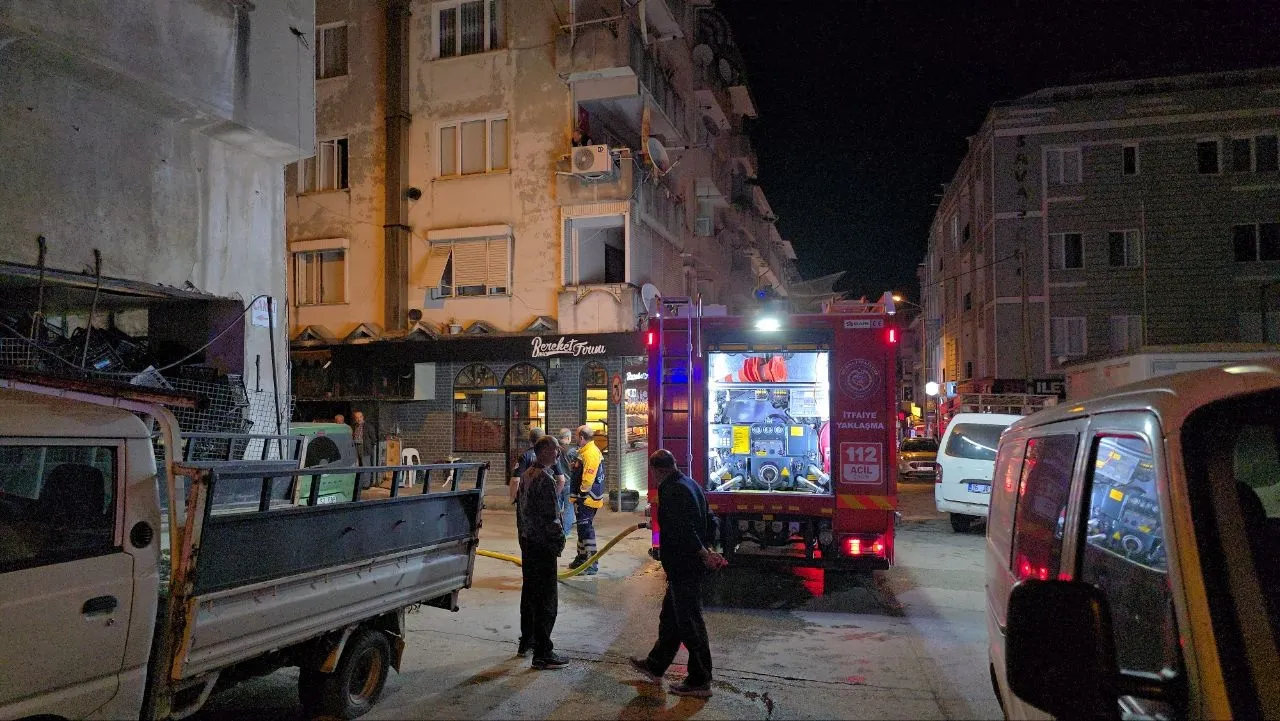 Mudanya'da geceyi aydınlatan alevler korku dolu anlar yaşattı