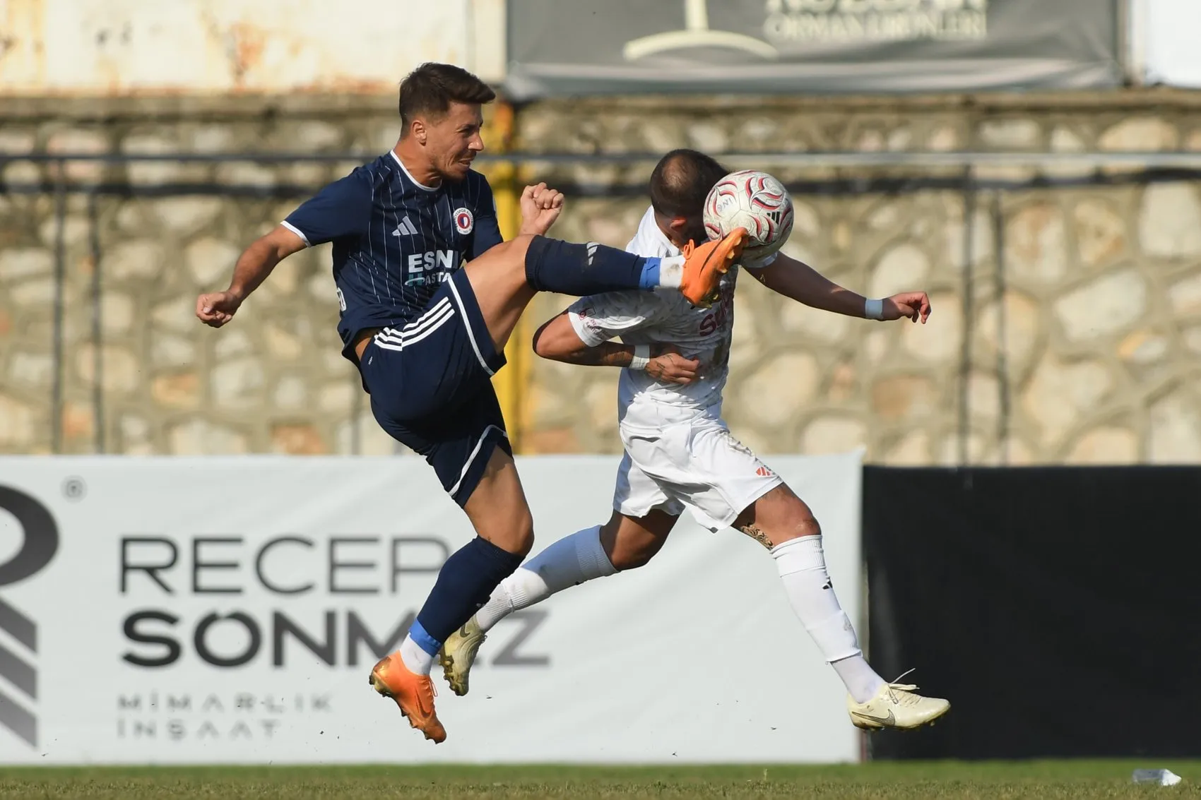 İnegölspor evinde hata yapmadı: Fethiyespor karşısında kritik üç puan