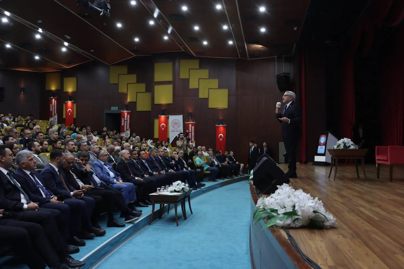 Hatay'dan yükselen mesaj: Terörsüz bir gelecek küresel gücün anahtarı olacak
