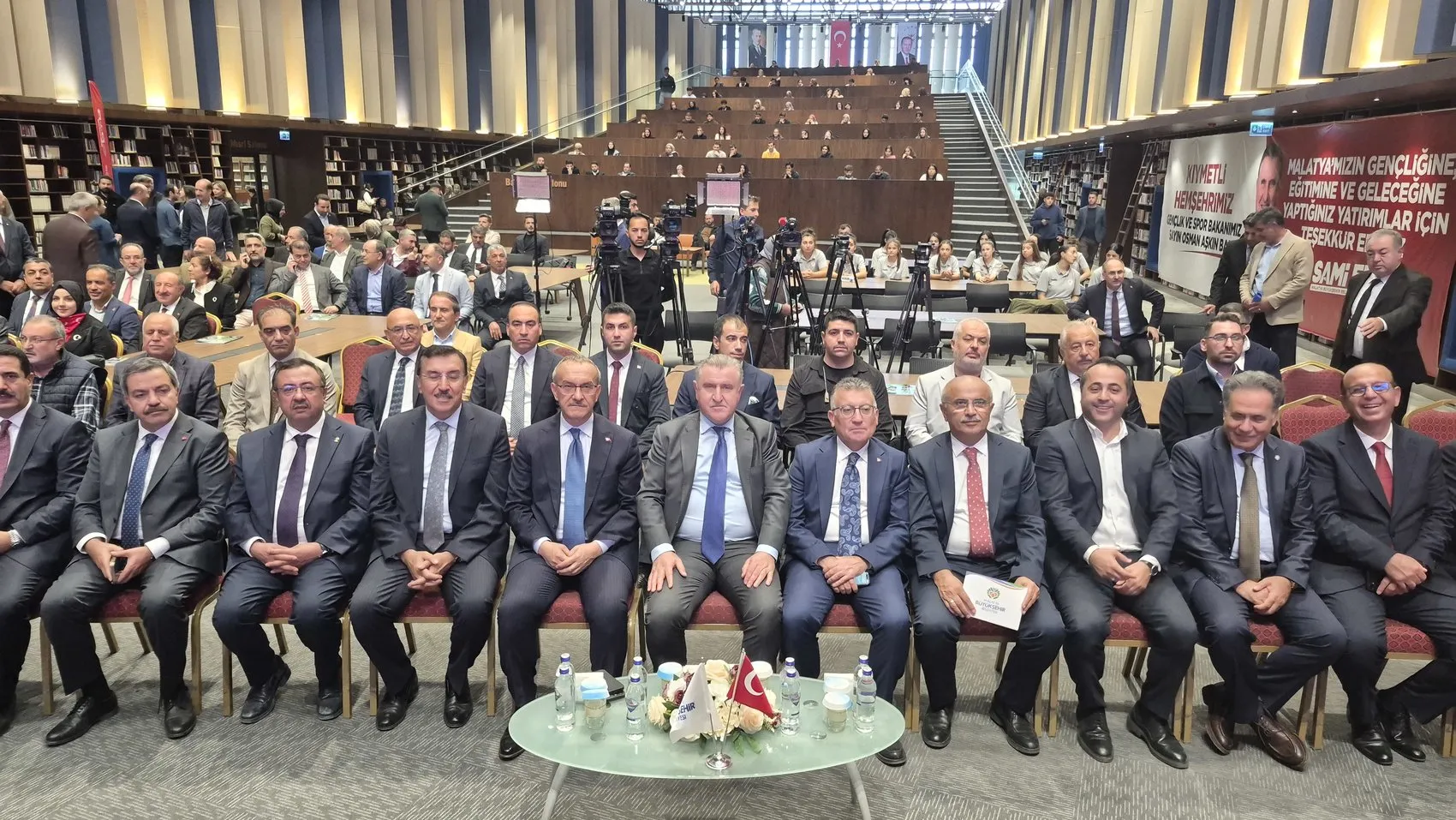 Malatya'da 3,5 milyarlık dev hamle: Bakan Bak gençlerin geleceği için düğmeye bastı