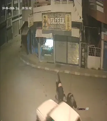 Kozan'da dehşet anları: Çarptığı gençleri ölüme terk edip izini kaybettirdi