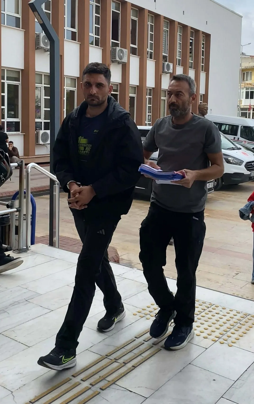 İstanbul'dan Didim'e uzanan zehir rotasına narkotik engeli: 4 kişi cezaevine gönderildi