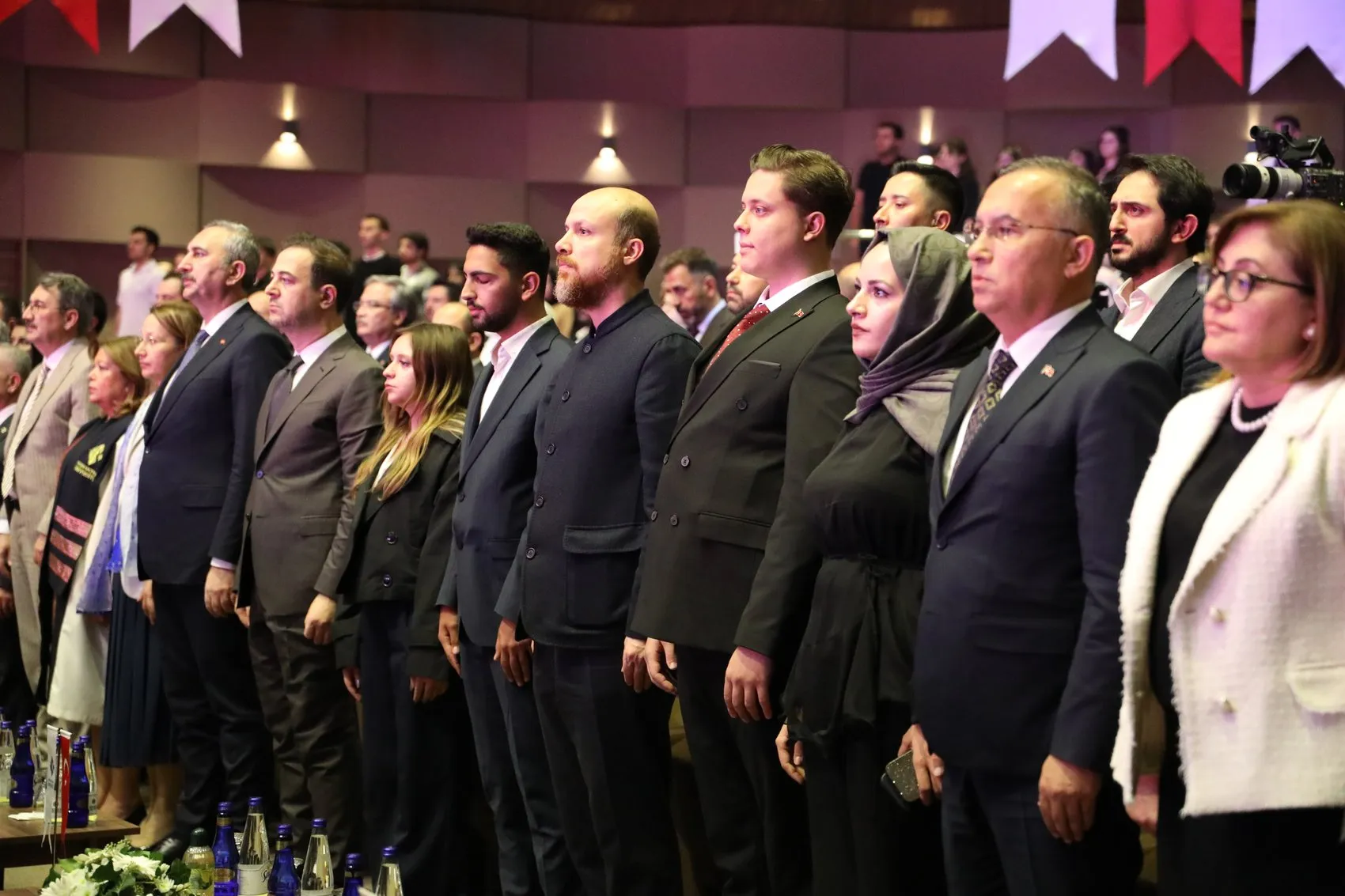 Bilal Erdoğan'dan Gaziantep'te gençlere çağrı: Sadece kendiniz için değil, dünya için üretin