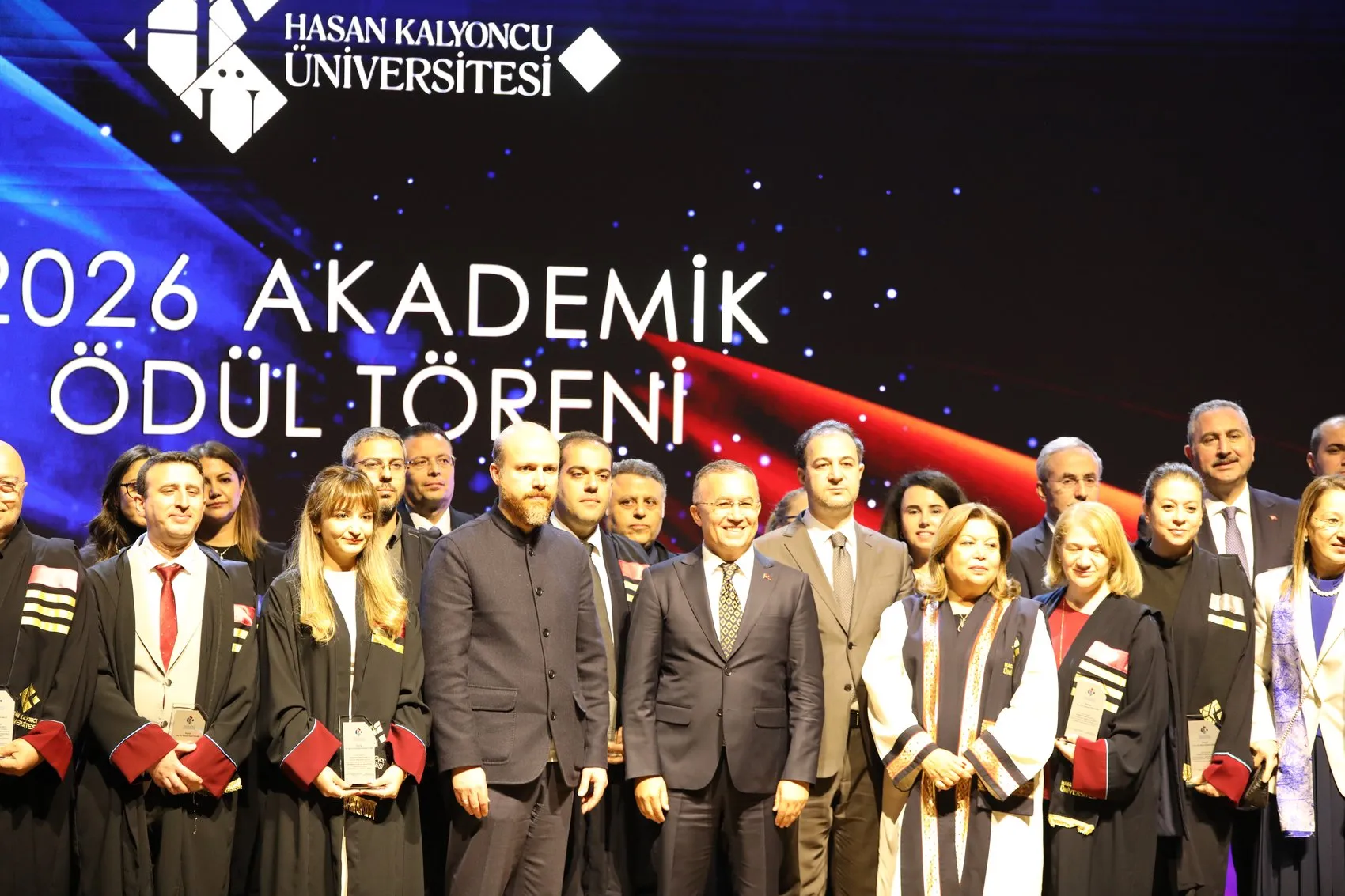 Bilal Erdoğan'dan Gaziantep'te gençlere çağrı: Sadece kendiniz için değil, dünya için üretin