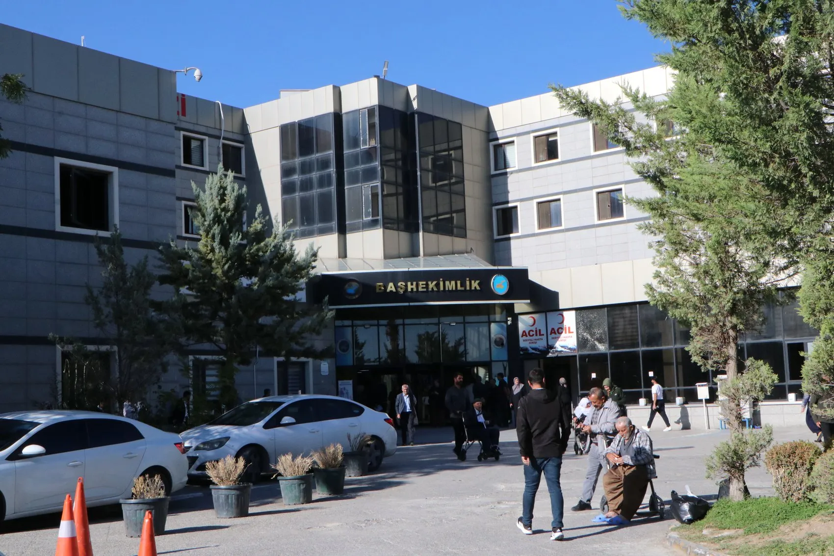 Kafatası açılmadan beyin ameliyatı dönemi: Van'da tıp dünyasını şaşırtan başarı