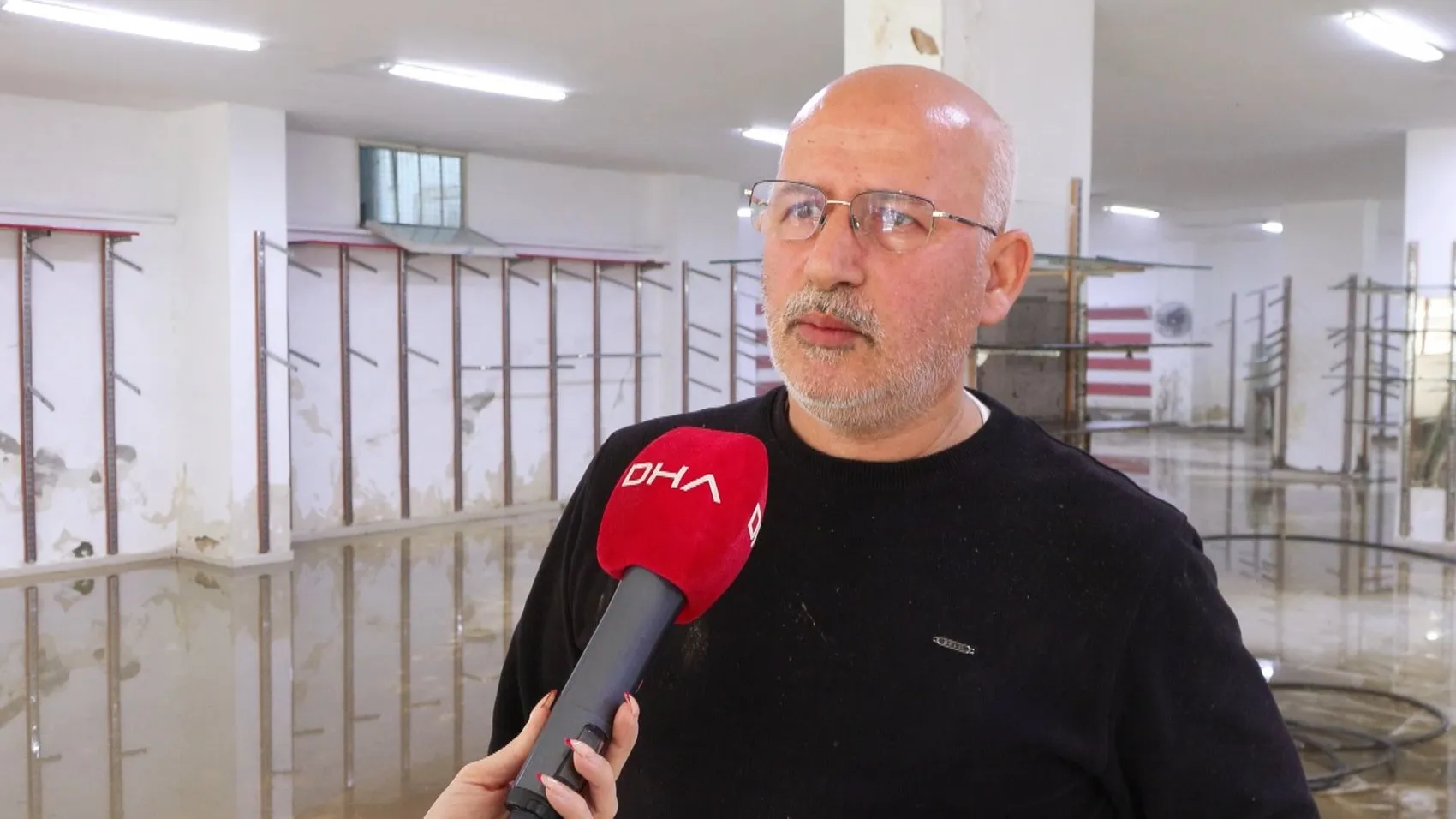 On Dokuz Yıllık Emek Bir Dakikada Sular Altında Kaldı: Ayazağa'da Büyük Yıkım