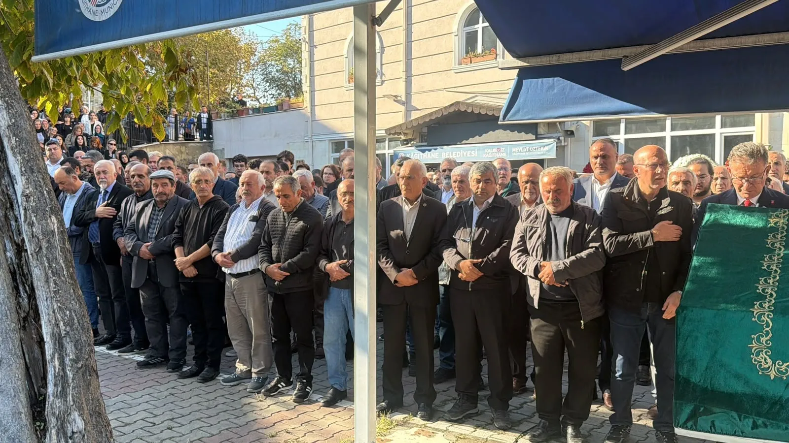 Haliç'ten gelen acı haber: Sel sularına kapılan Ahmet Derin'e veda