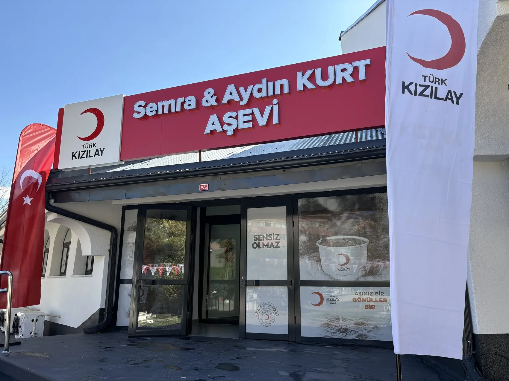 Sivas’ta Kızılay’dan dev adım: İhtiyaç sahiplerine sıcak yemek kapısı açıldı