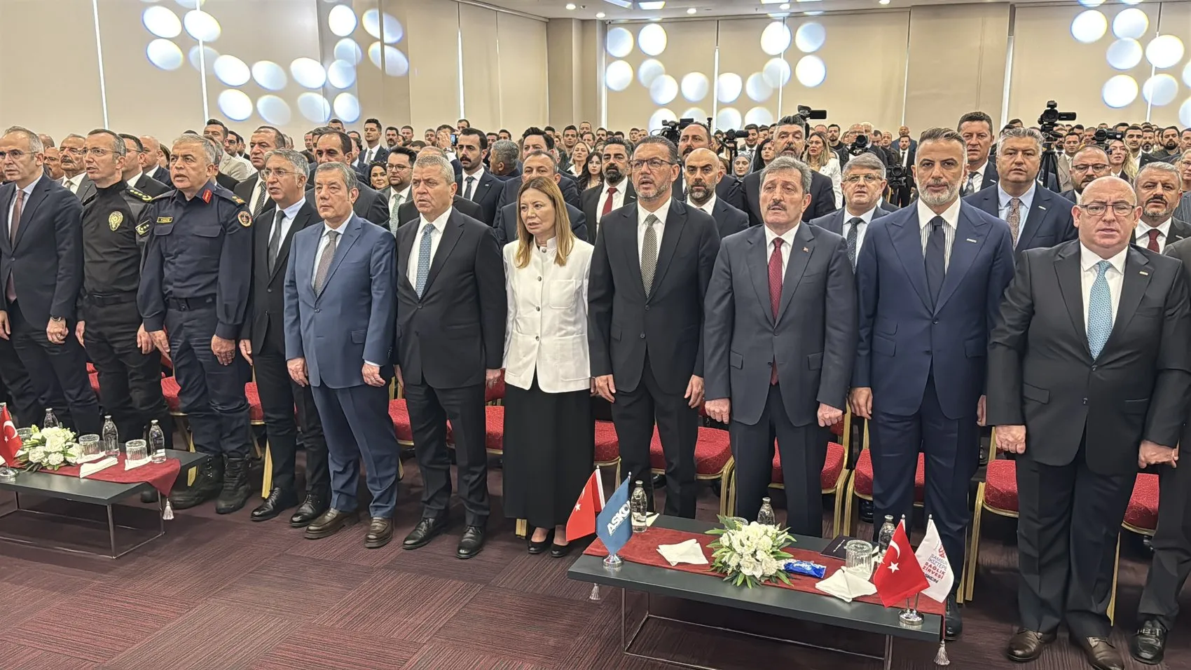 Türkiye sağlık teknolojilerinde dışa bağımlılığı bitiriyor: Yerli aşı ve ultrason için geri sayım başladı