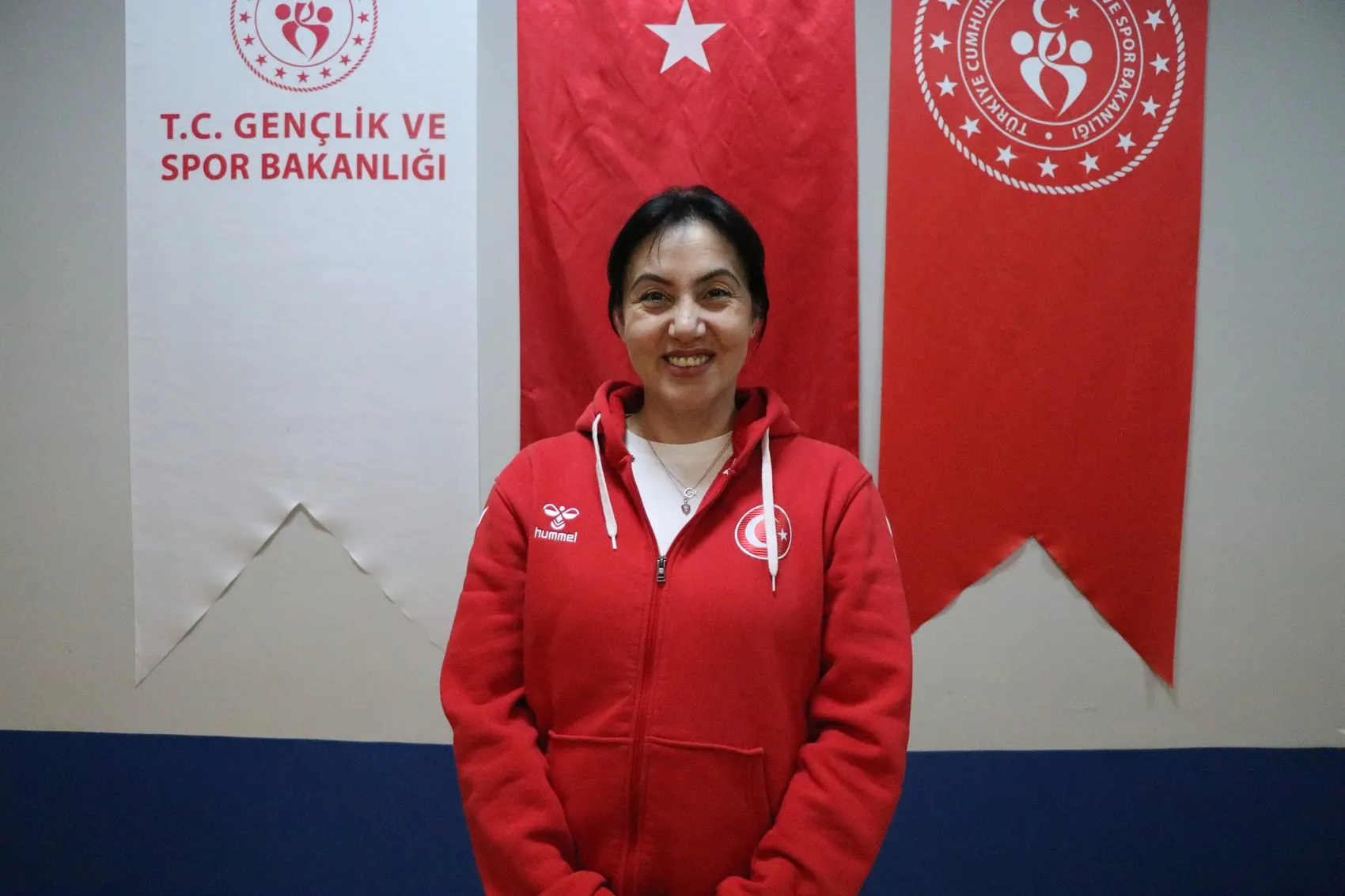 Yarı finalde kaybettiği maç hayatının en büyük kazancı oldu: Şampiyonada tanıştılar, dünya rekorlarına koştular