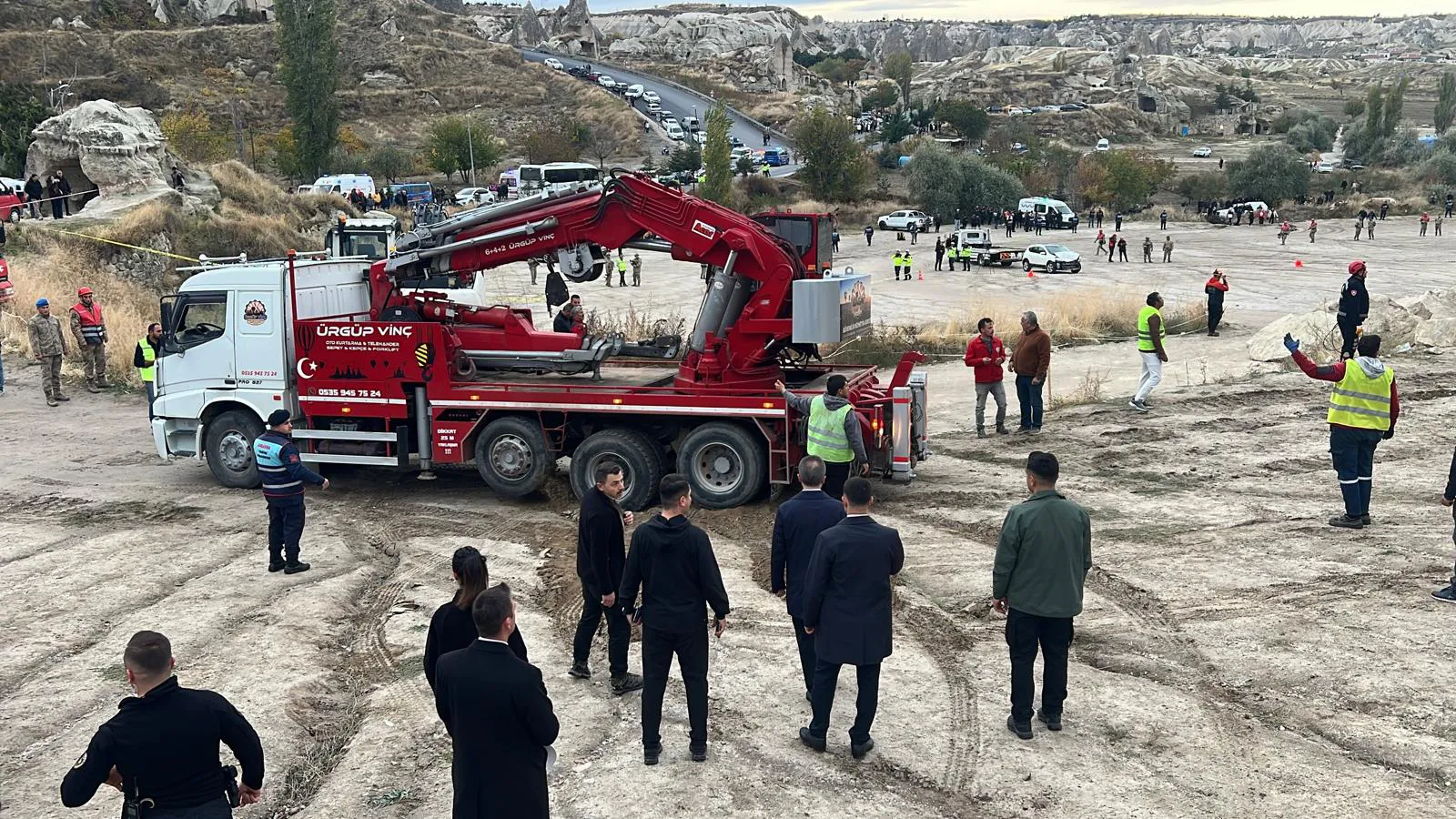 Göreme'de hüzünlü veda: Peribacasından kopan kaya parçaları üç can aldı