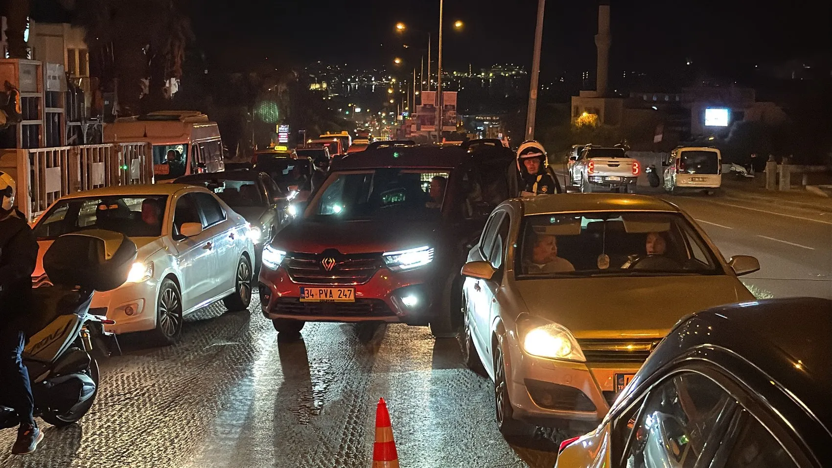 Bodrum'da yürek yakan kaza: Güvenlik kamerası o anları saniye saniye kaydetti