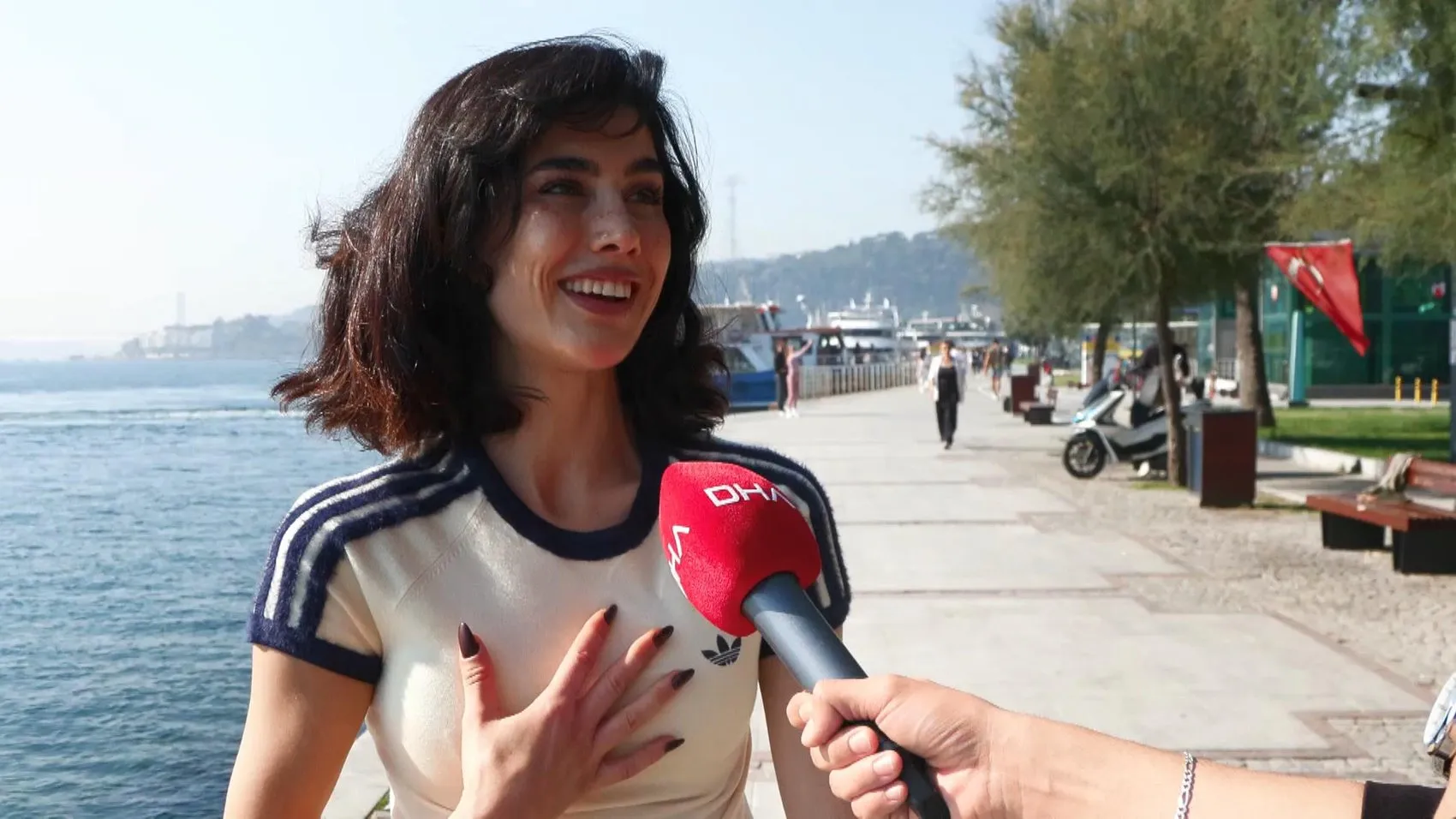İstanbul'da mevsim normallerinin üzerinde bir pazar: Aşiyan'da deniz keyfi sürpriz yaptı