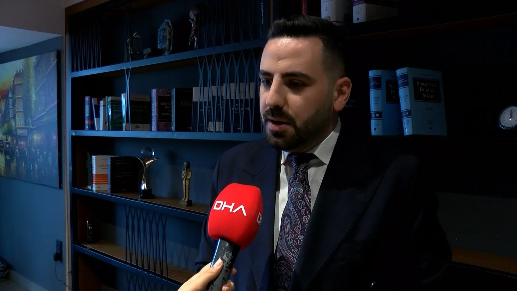 Can alan kazanın ardından skandal görüntüler: Yaralıları değil, cipinin hasarını sordu