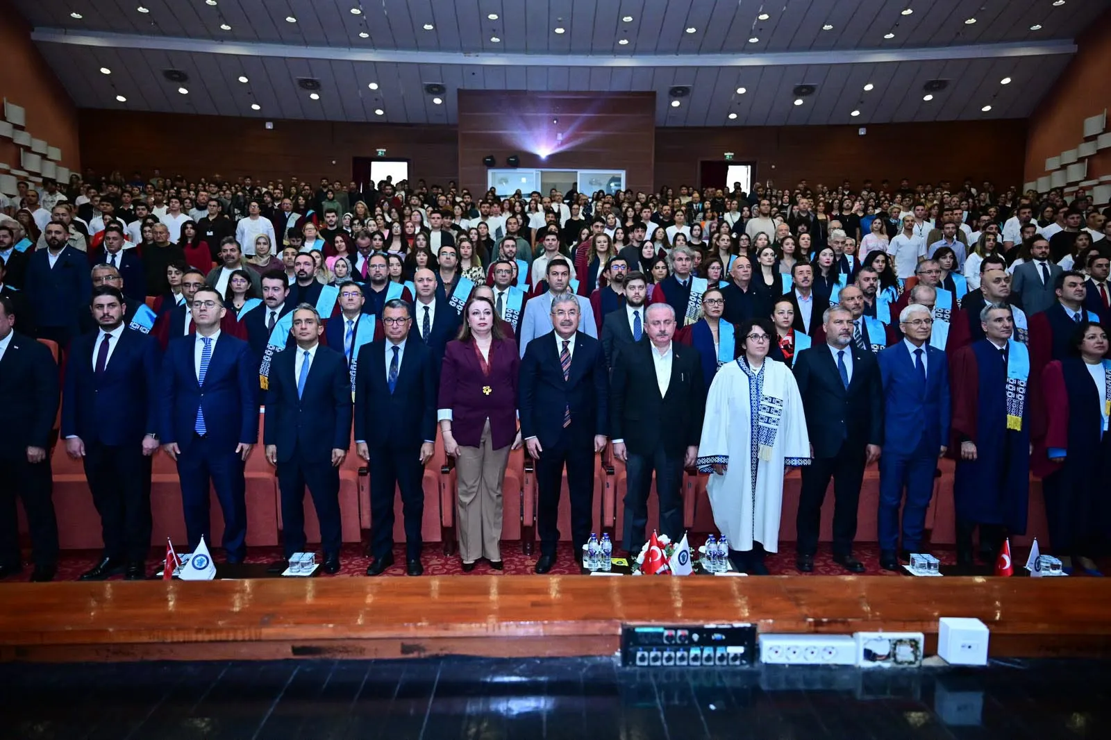 Mustafa Şentop'tan Türkiye'nin küresel vizyonuna dair çarpıcı analiz: Ormanı görmek için ağaçların arasından çıkın