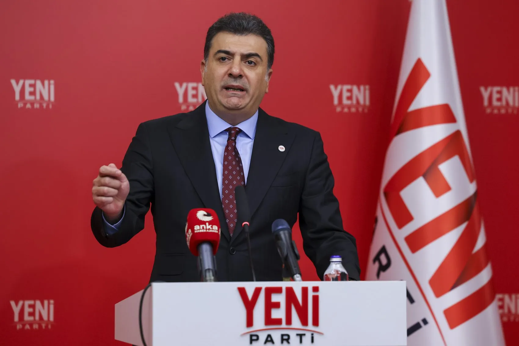 Yeni Parti'de kurultay için geri sayım başladı: Hedef 14-15 Kasım