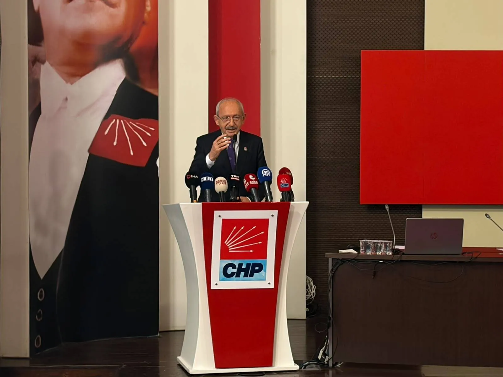 Kılıçdaroğlu'ndan staj ve çıraklık mağdurlarına net söz: Bu mesele artık benim boynumun borcudur