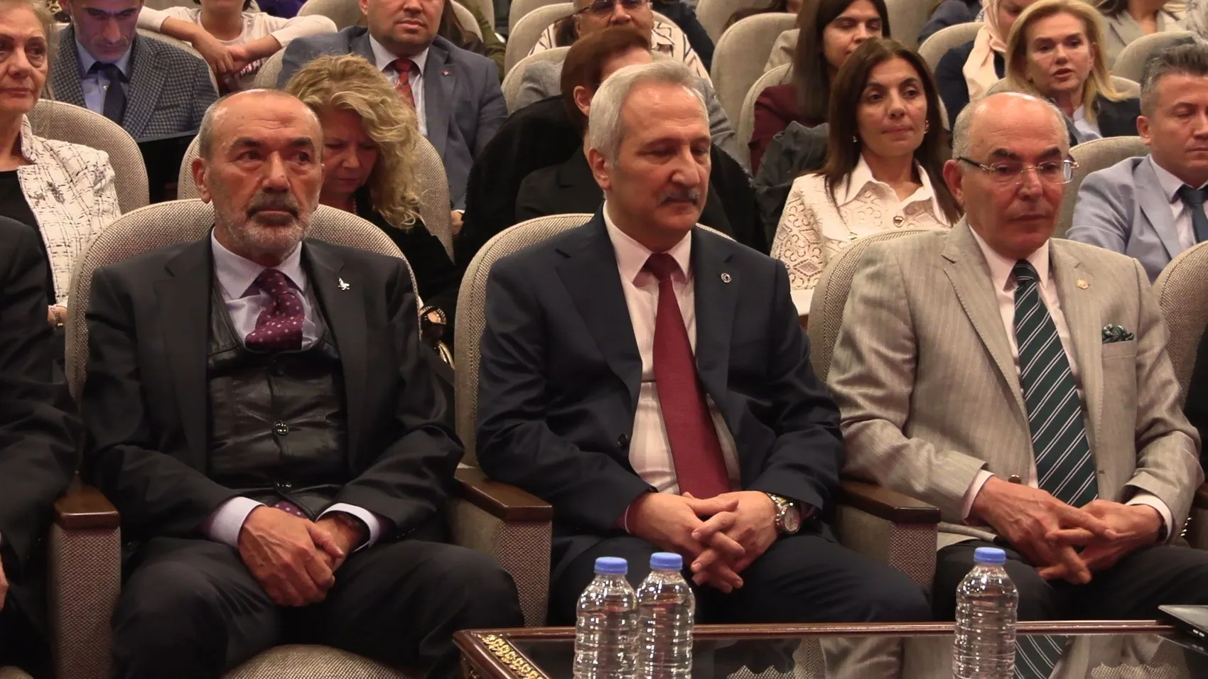 Türkiye'nin demografik alarmı: MHP'den yaşlanan nüfus için stratejik seferberlik