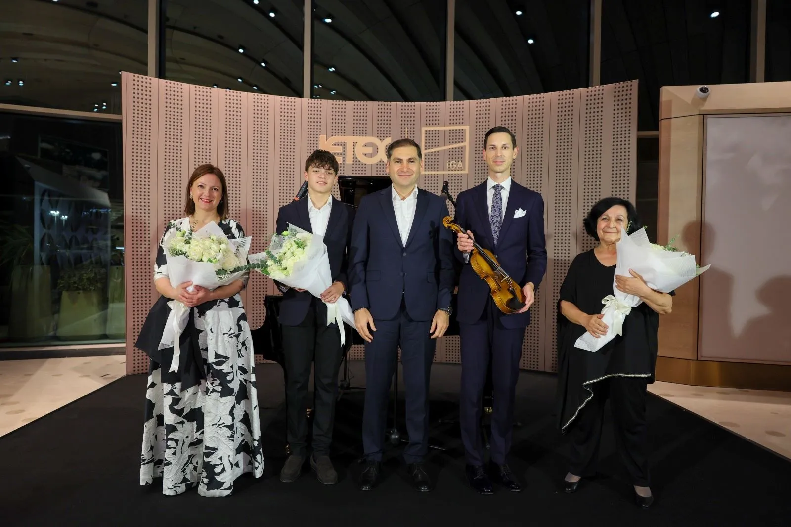 Müzik tarihinin en kıymetli emaneti İstanbul’da: Mozart’ın parmak izlerini taşıyan keman ilk kez Türkiye’de