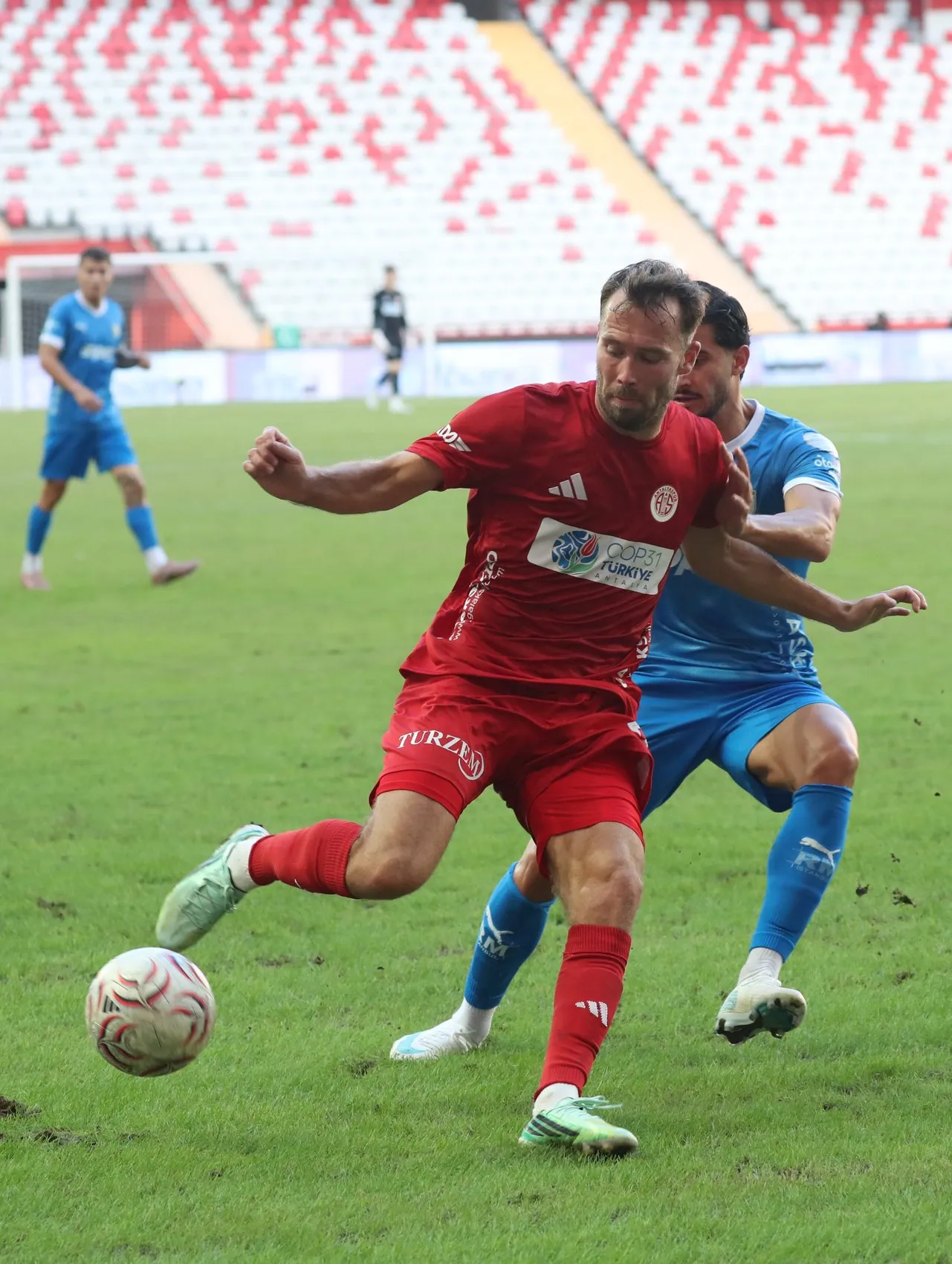 Antalya'da hüsran: Bodrum FK deplasmanda üç puanı kaptı