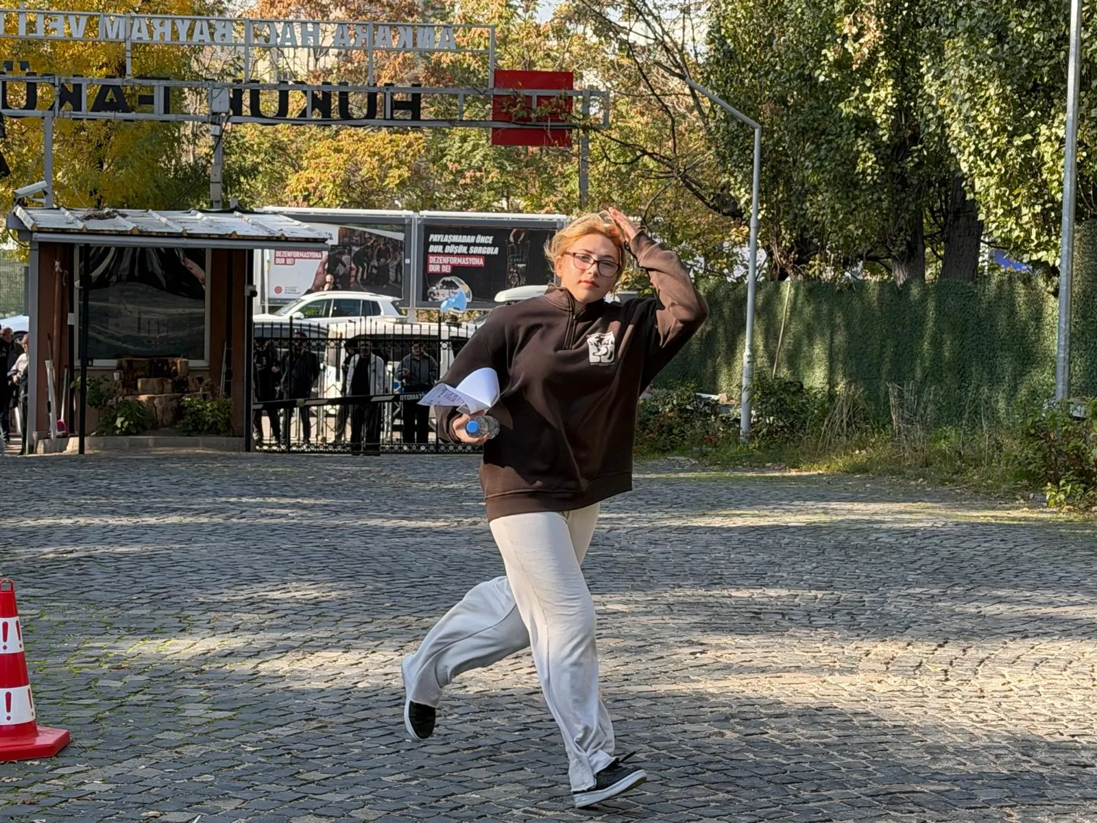 KPSS Ortaöğretim sınavında kapı dramı: Sadece 60 saniye ile hayallerini ertelemek zorunda kaldı