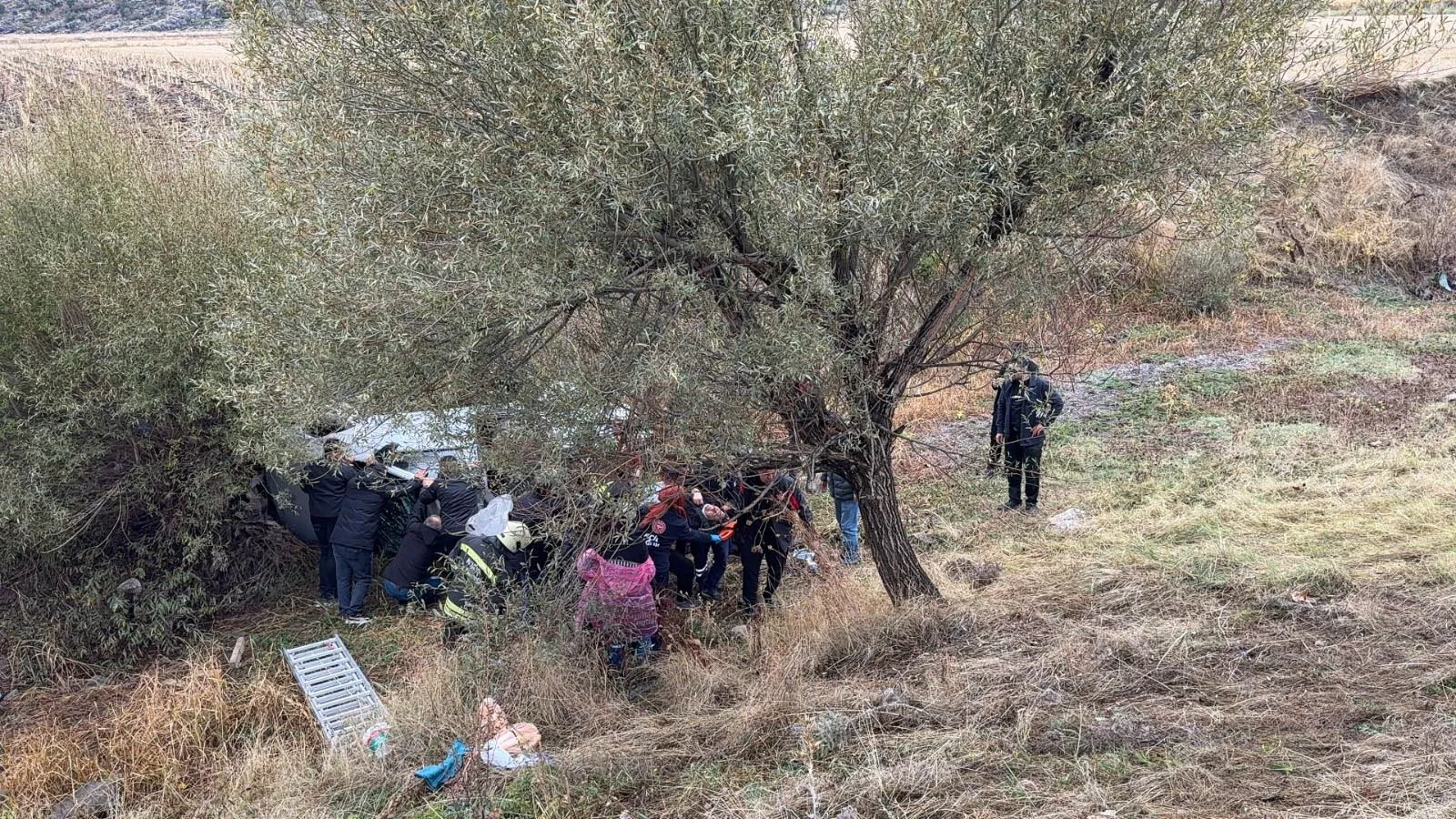 Seydişehir yolunda yağışlı hava kabusu: Aynı aileden 5 kişi yaralandı