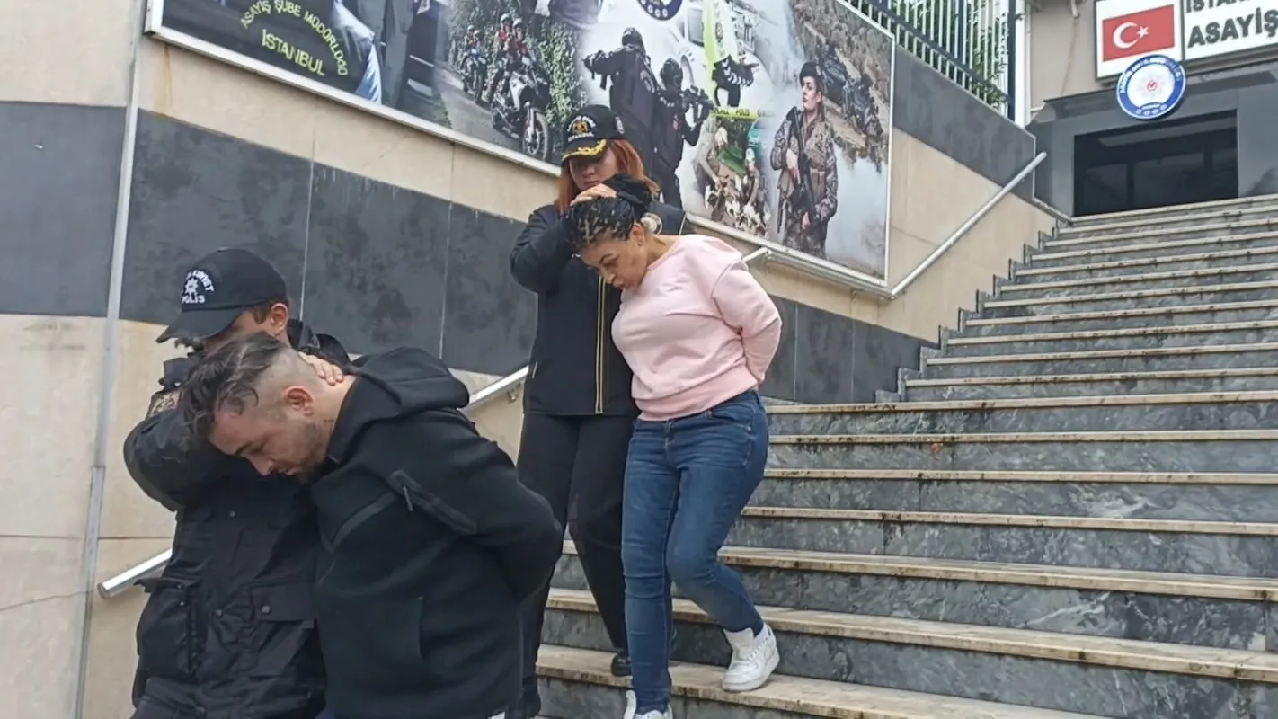 Almanya'yı 4 milyon avro dolandıran rapçi, estetik ameliyat masasında yakayı ele verdi
