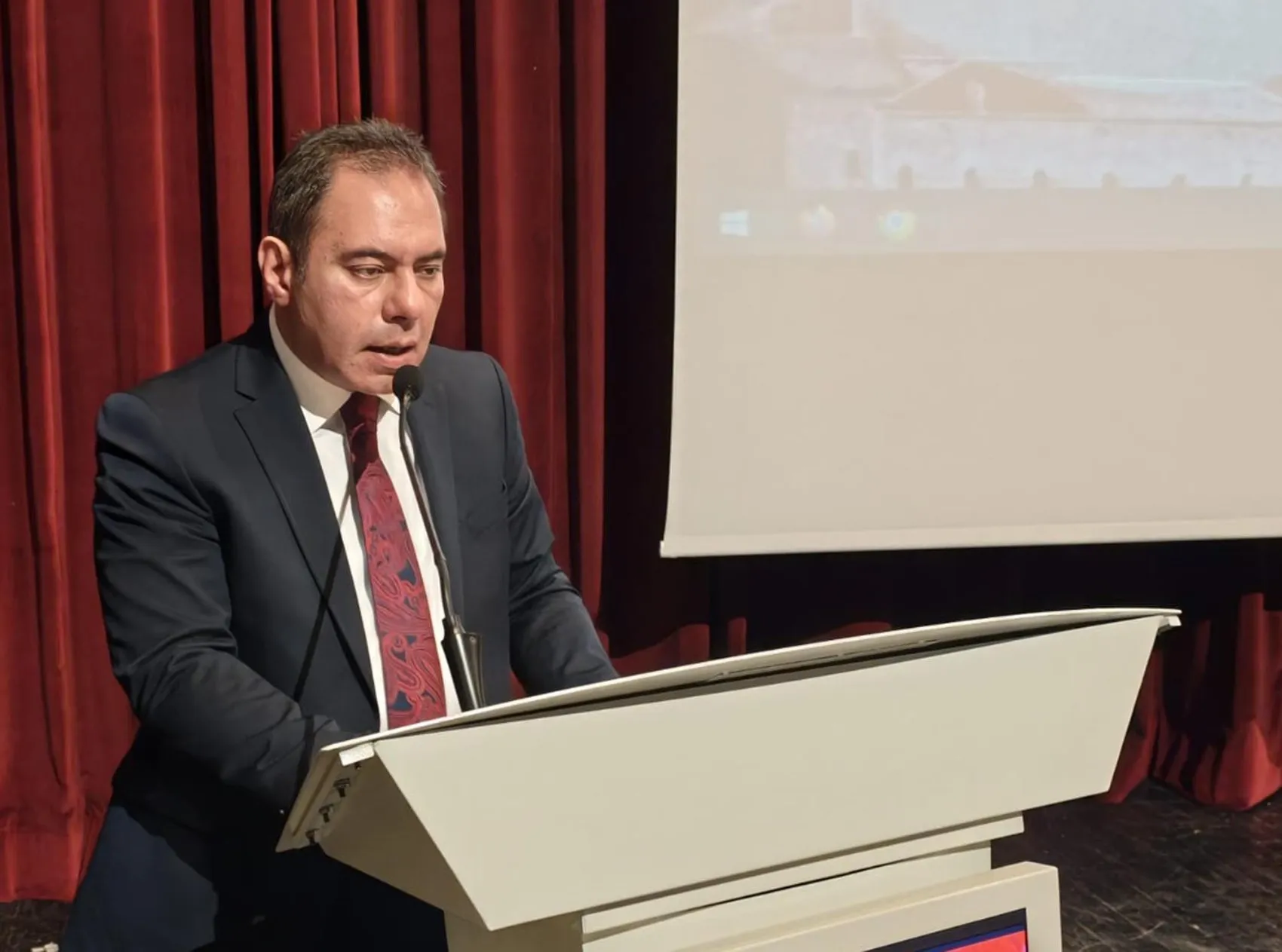 Serhat şehri Kars 106 yıl önce bugün yeniden doğdu: Tarihi zafer coşkuyla anıldı