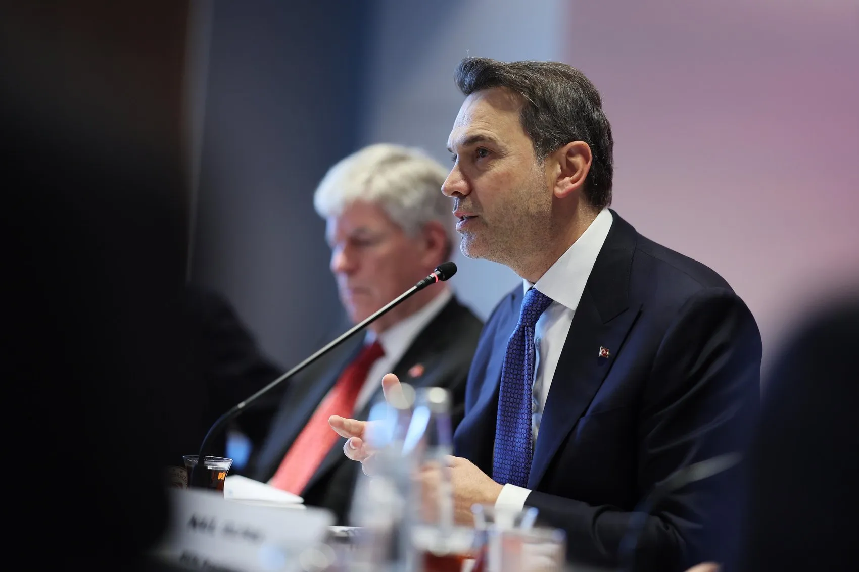 Enerji diplomasisinde yeni dönem: Türkiye küresel krizlere karşı köprü kuruyor