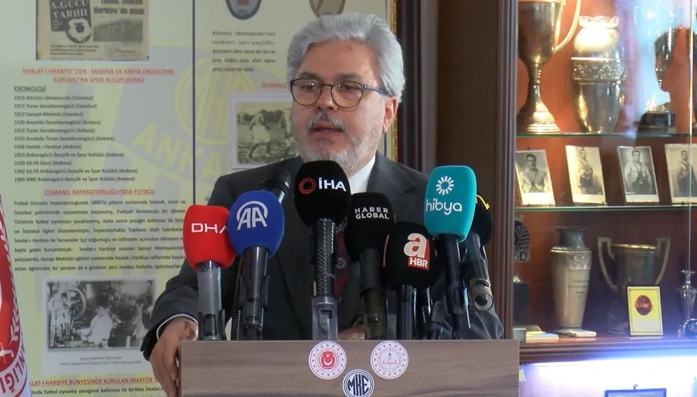 Minik ellerden vatan savunmasına sanatsal bakış: Mehmetçik temalı eserler ödüllendirildi