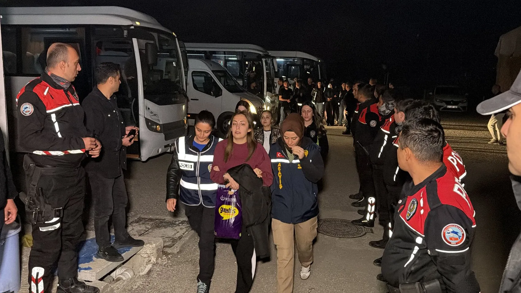 Kütahya merkezli dev operasyonda karar çıktı: 30 kişi cezaevine gönderildi