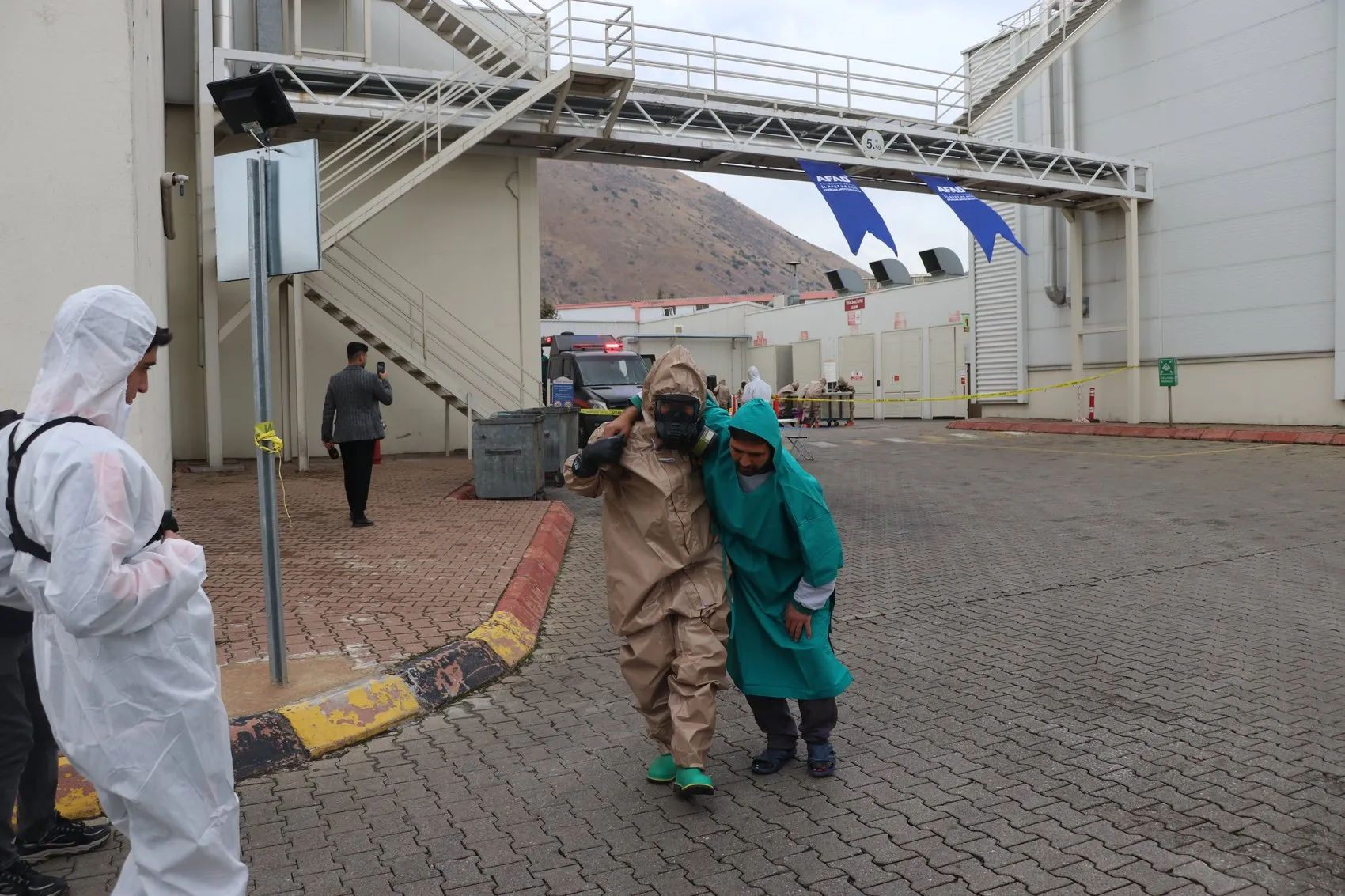 Kayseri'de nefes kesen KBRN tatbikatı: Endüstriyel kaza senaryosu gerçeği aratmadı