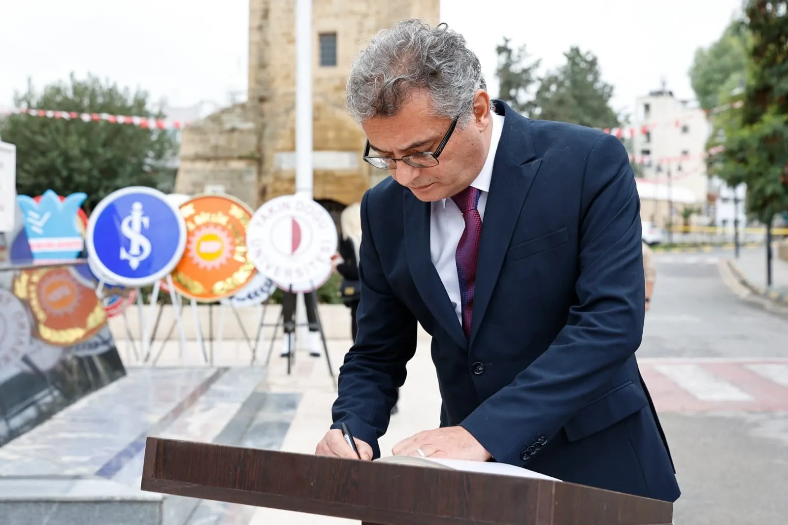 Kıbrıs'ta 29 Ekim Coşkusu: Cumhuriyet'in 103. Yılı Görkemli Törenlerle Kutlandı